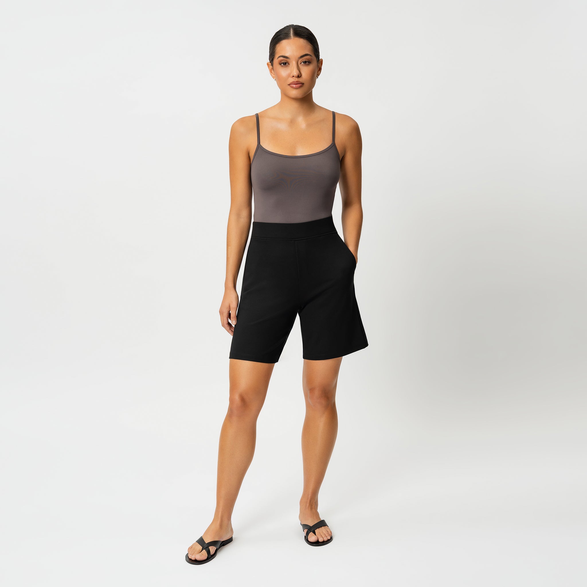 Light Ponte Shorts - Ninepine