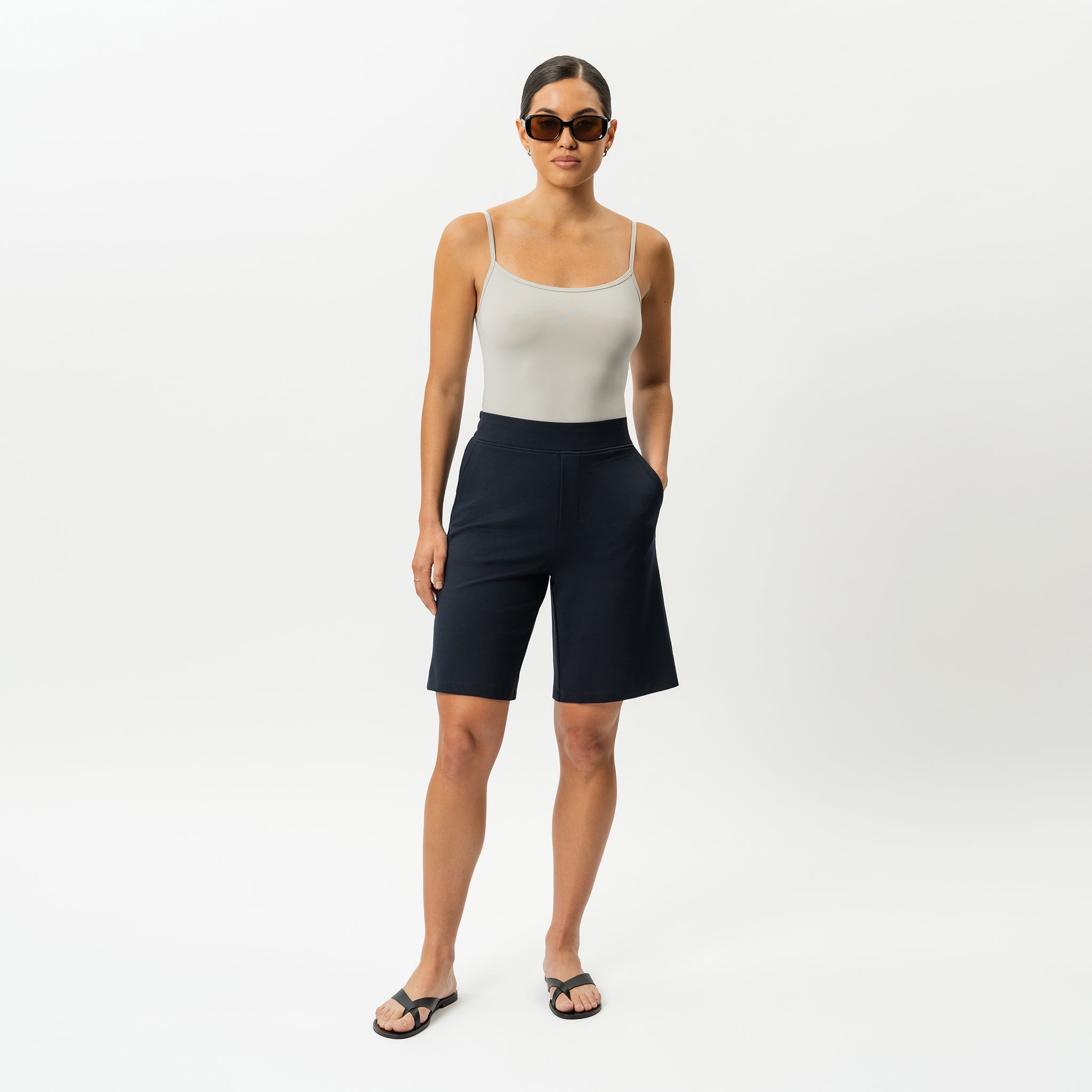 Light Ponte Shorts - Ninepine