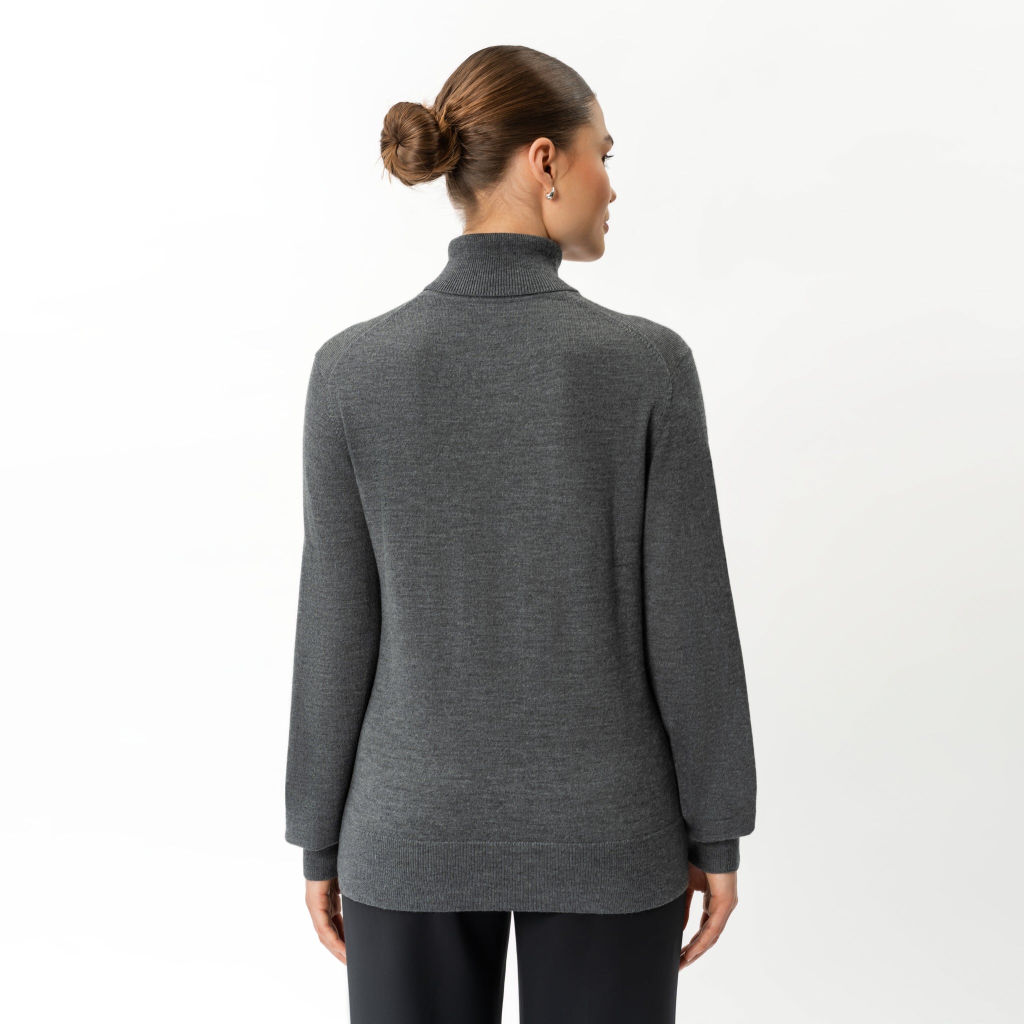 Merino Wool Relaxed Turtleneck - Ninepine