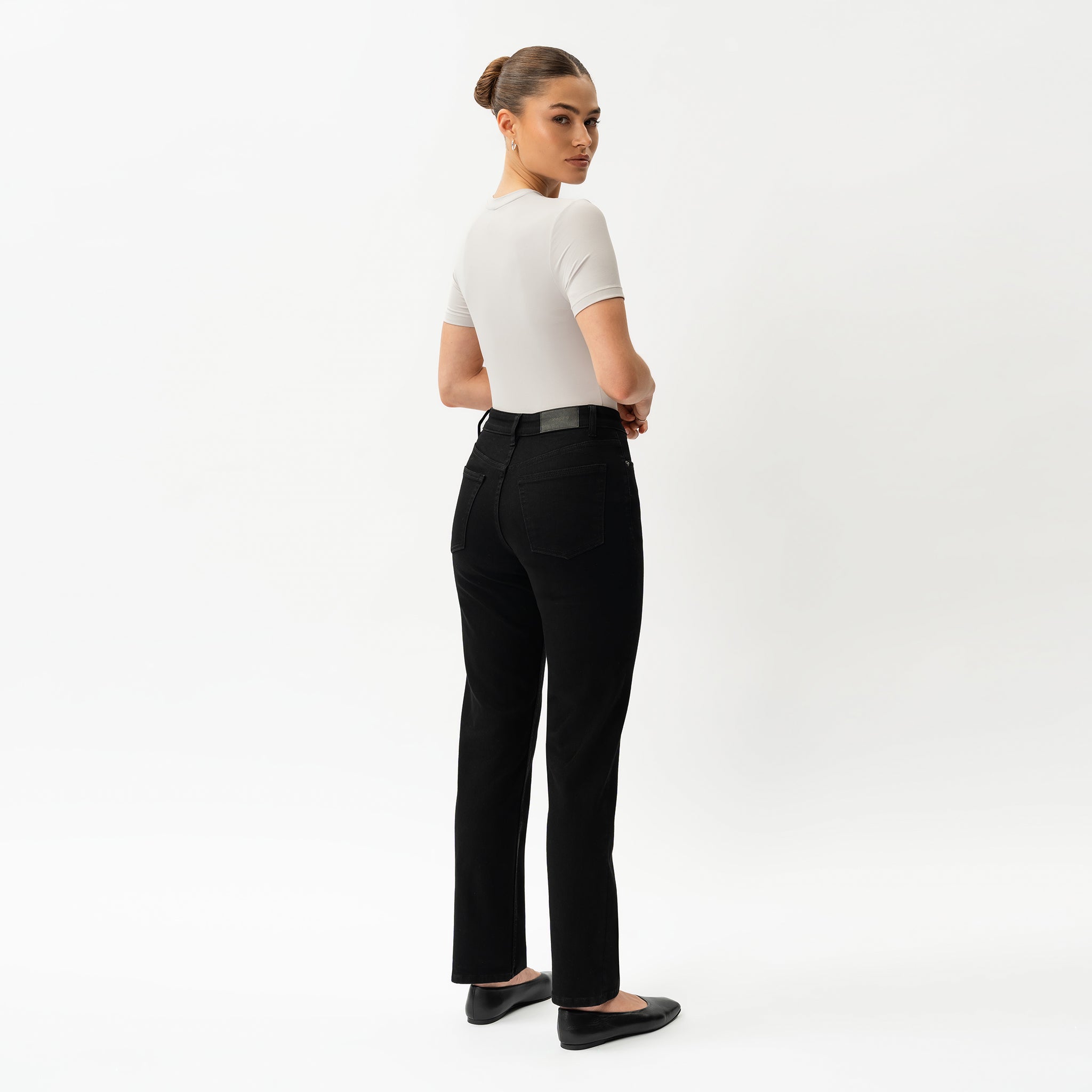 Slim ComfortDenim™ Jeans - Ninepine