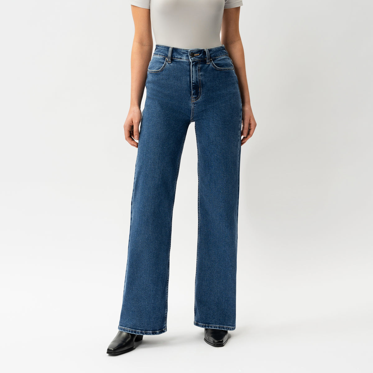 2024-NP-DENIM-WIDE-MBLUE- 