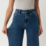 Relaxed ComfortDenim™ Jeans - Ninepine