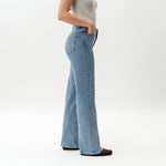 Relaxed ComfortDenim™ Jeans - Ninepine