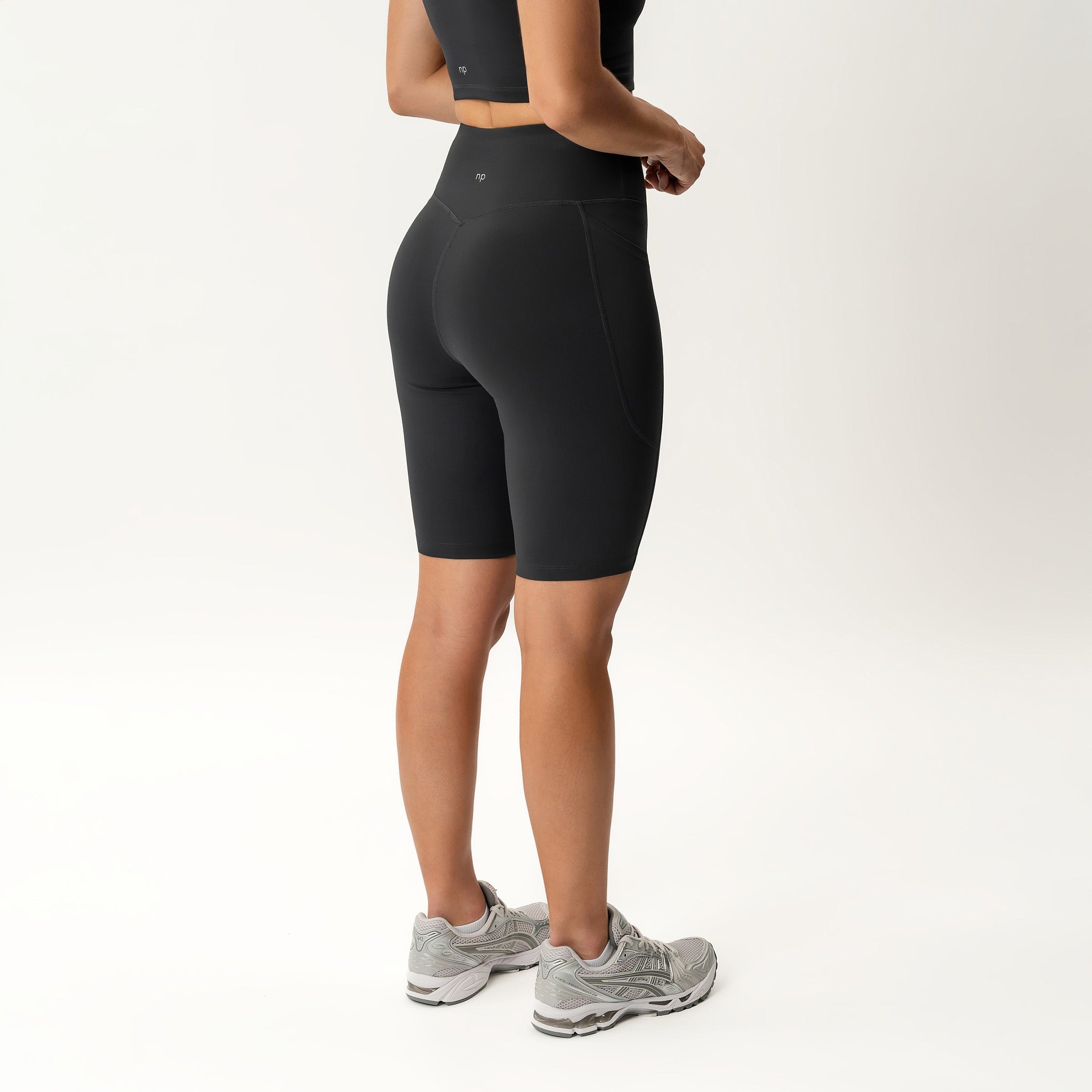 Asana Pocket Biker Short - Ninepine