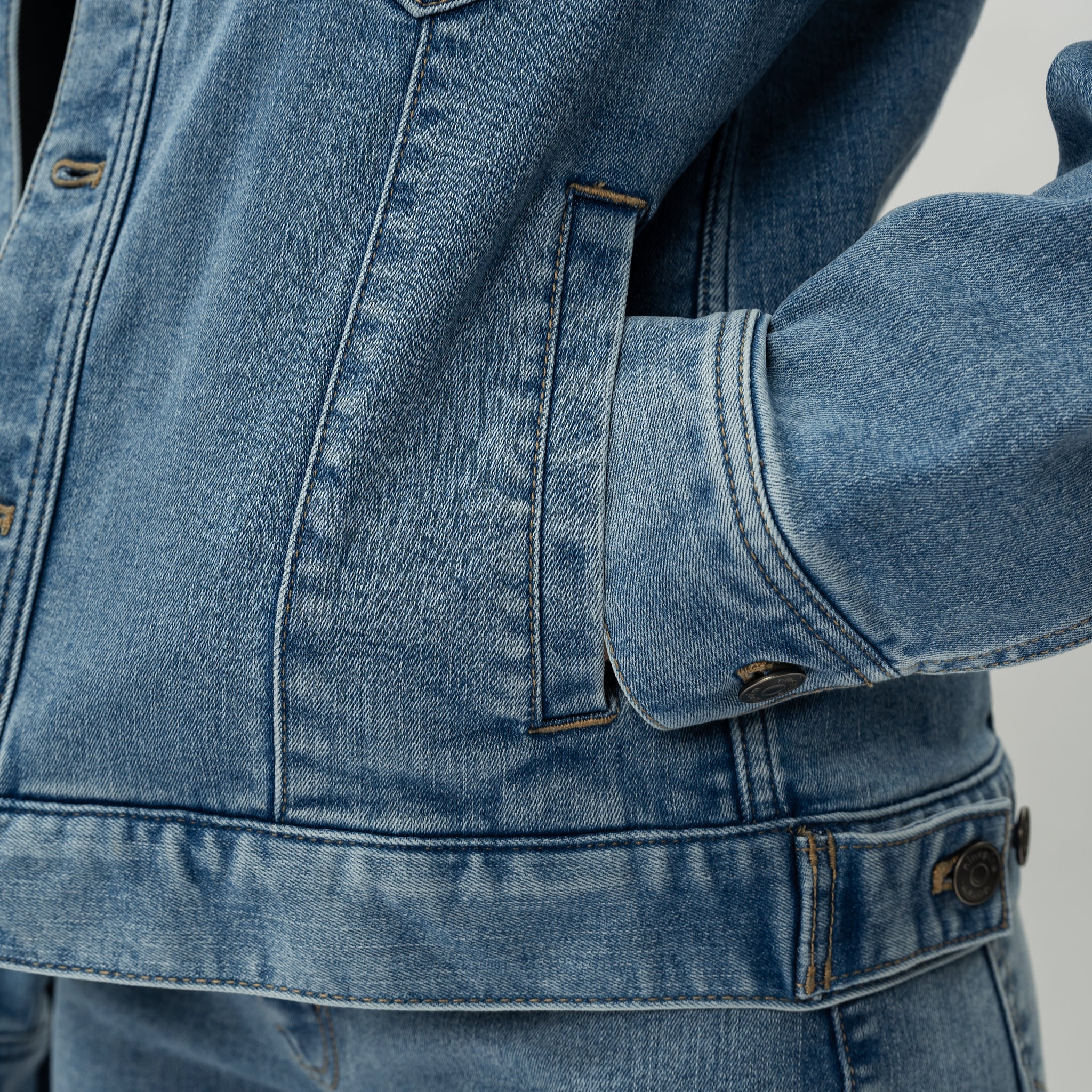 Stretchy ComfortDenim™ Jacket - Ninepine