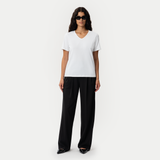 Figurbetontes Pima-T-Shirt mit V-Ausschnitt – Ninepine