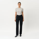 Klassische Straight ComfortDenim™ Jeans – Ninepine