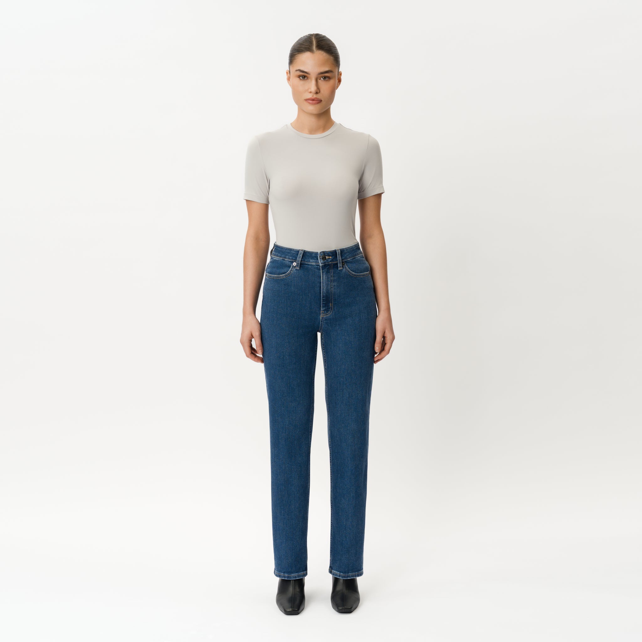 Klassische Straight ComfortDenim™ Jeans – Ninepine