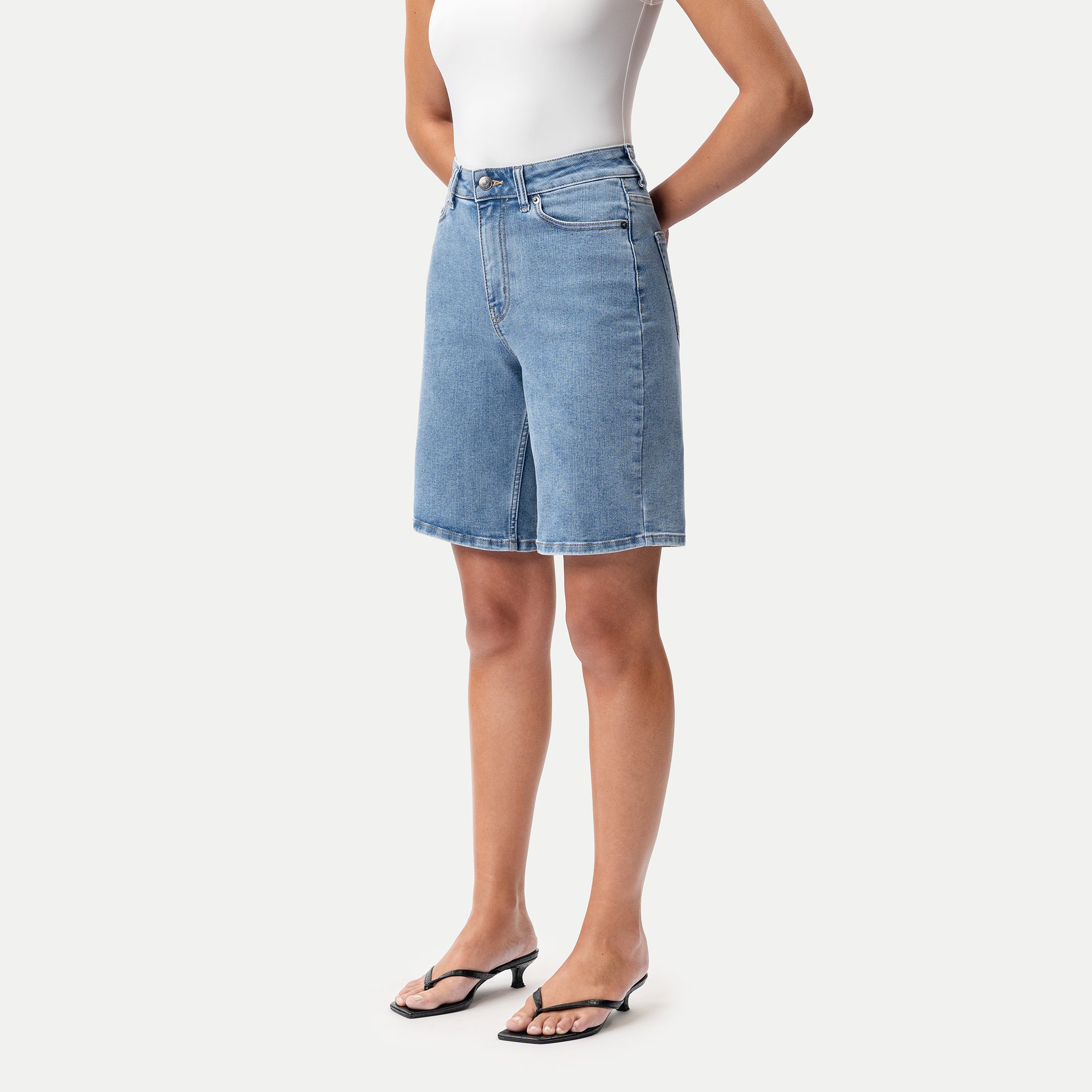 Elastische ComfortDenim™-Shorts – Ninepine