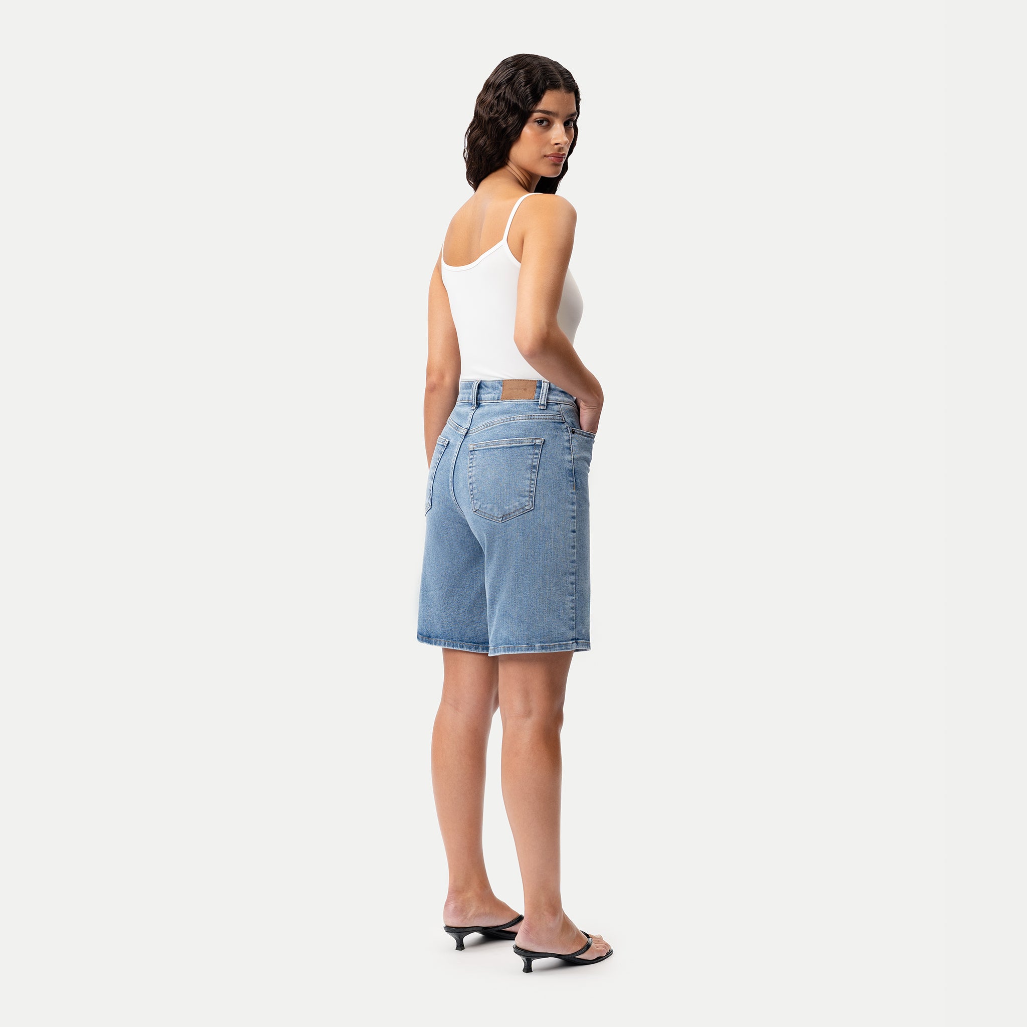 Elastische ComfortDenim™-Shorts – Ninepine