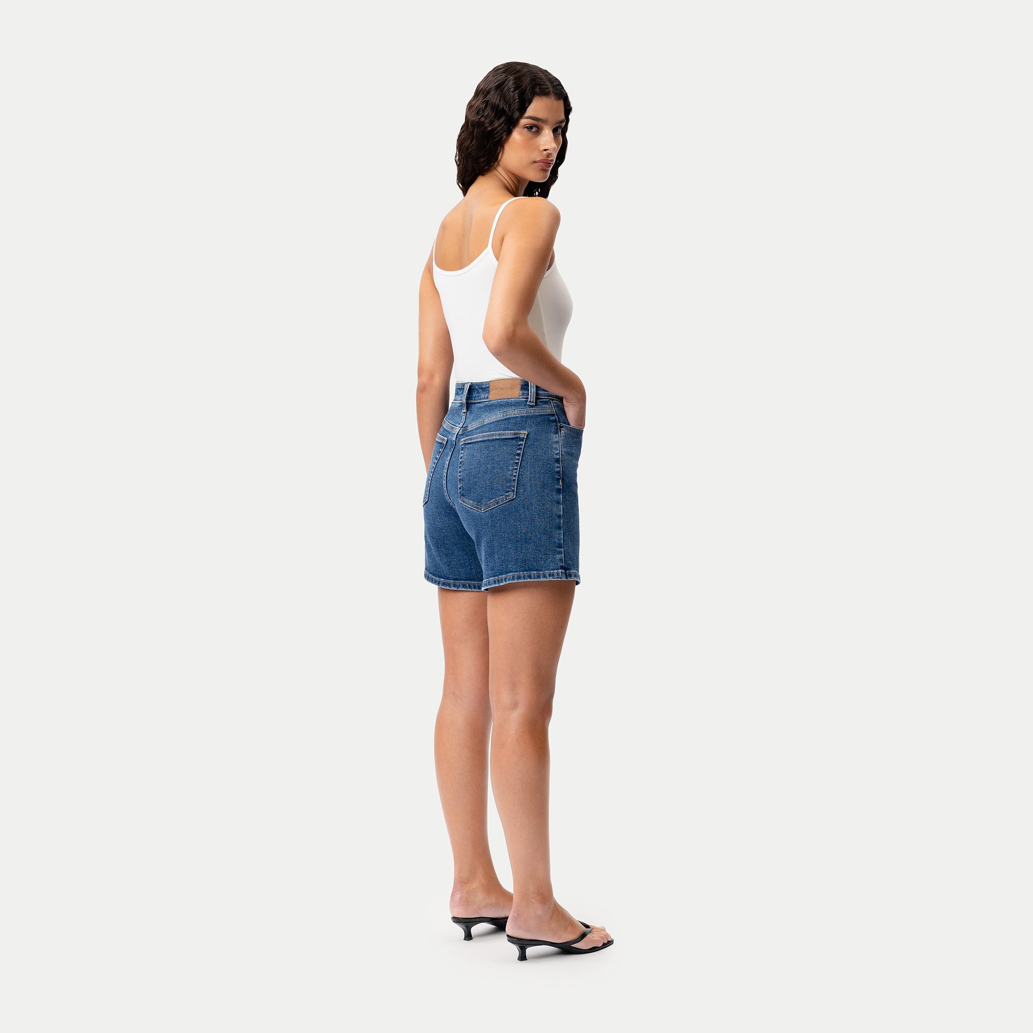 Height: 172 cm | Length: 15 cm | Size: S / Height: 5'8" | Length: 15 cm | Size: S
