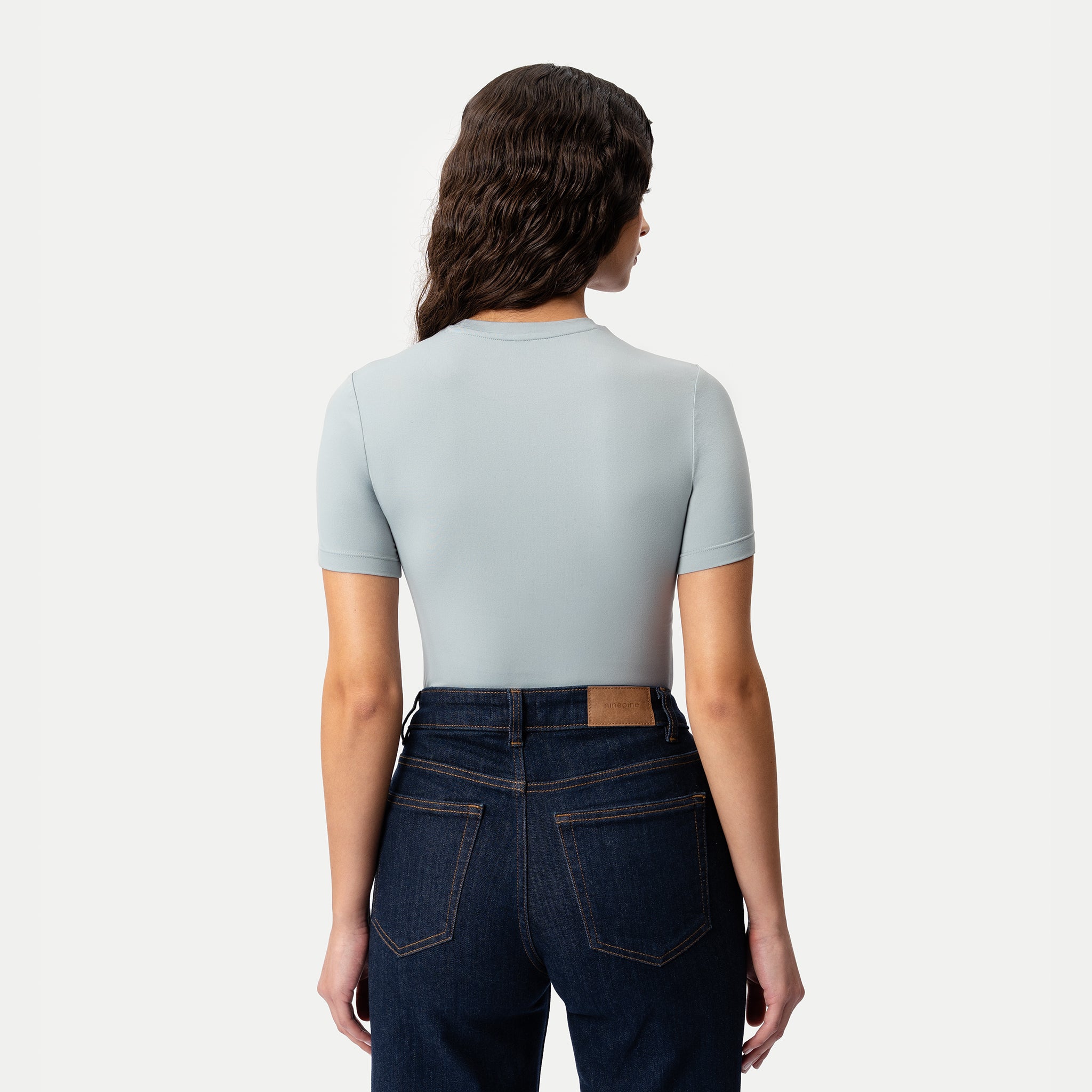 Weiches T-Shirt – Ninepine