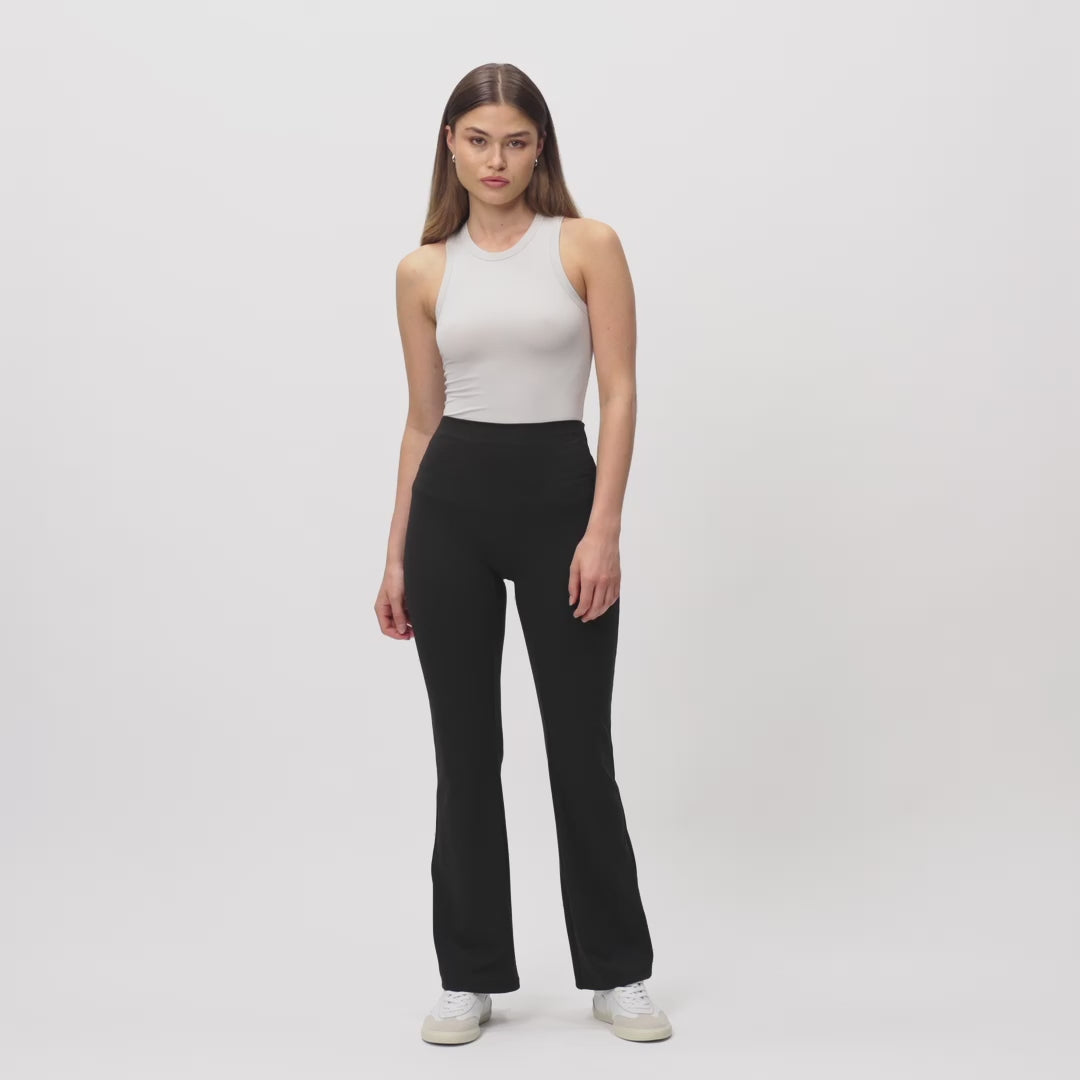 Asana Flared Legging | Ninepine
