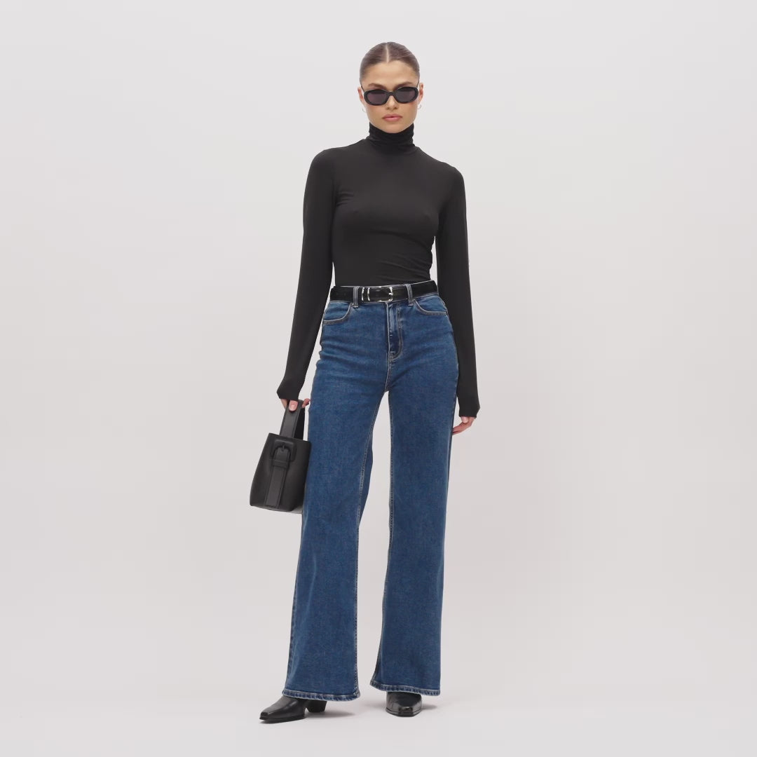 Relaxed ComfortDenim™ Jeans