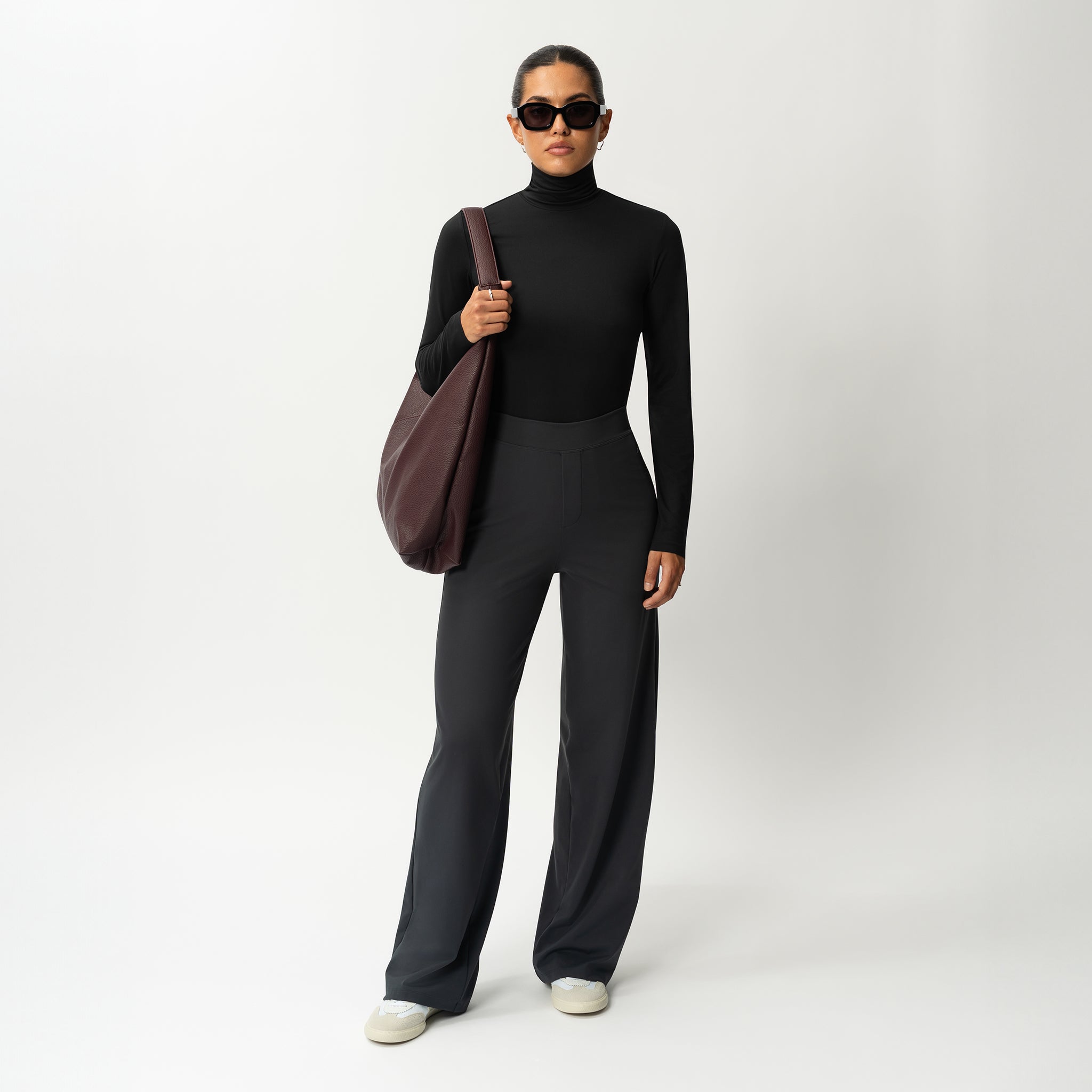 Weicher Rollkragenpullover mit langen Ärmeln – Ninepine