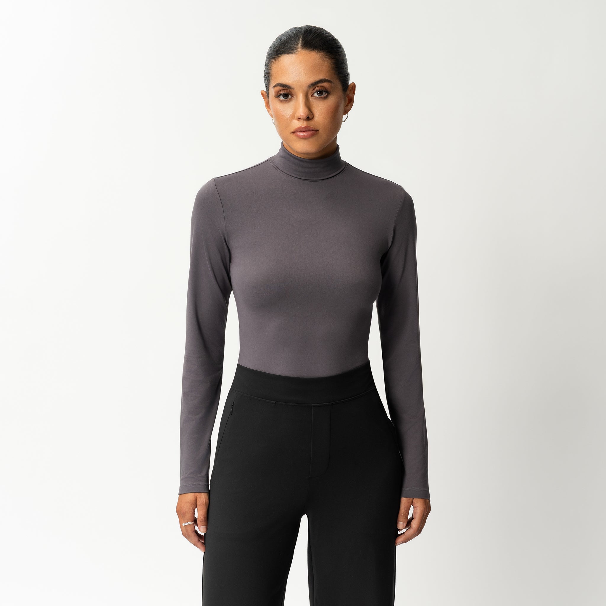 Weicher Rollkragenpullover mit langen Ärmeln – Ninepine