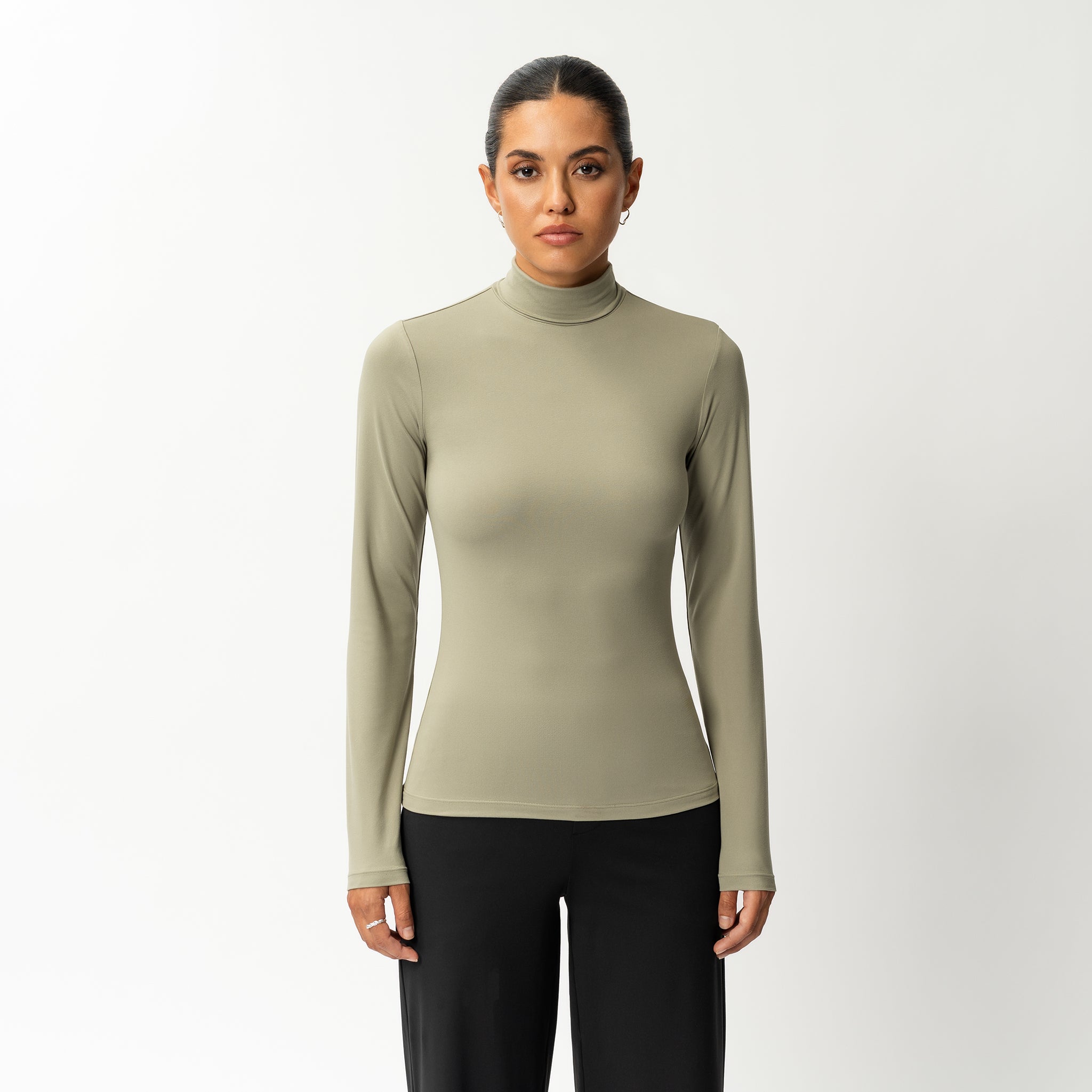 Weicher Rollkragenpullover mit langen Ärmeln – Ninepine