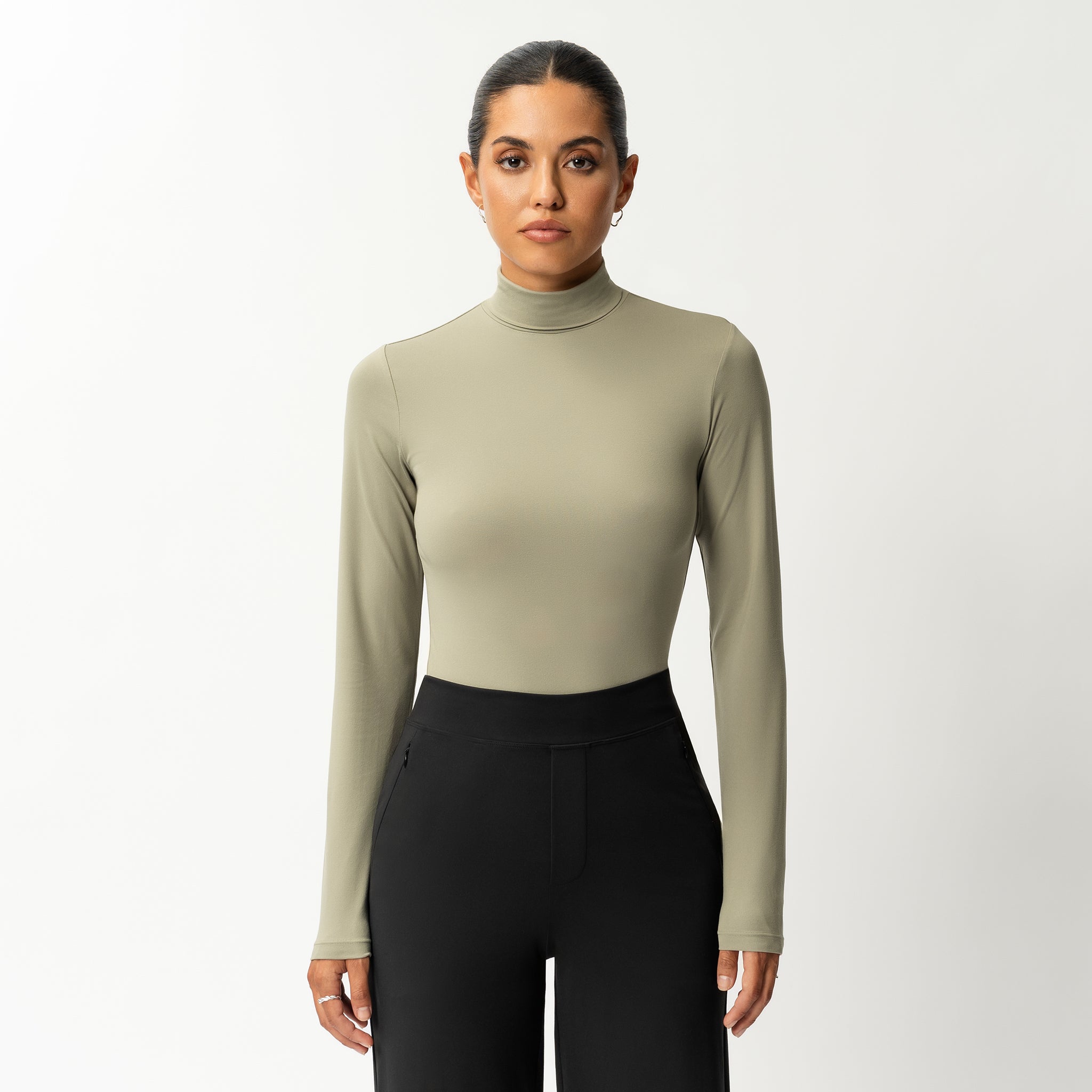 Weicher Rollkragenpullover mit langen Ärmeln – Ninepine