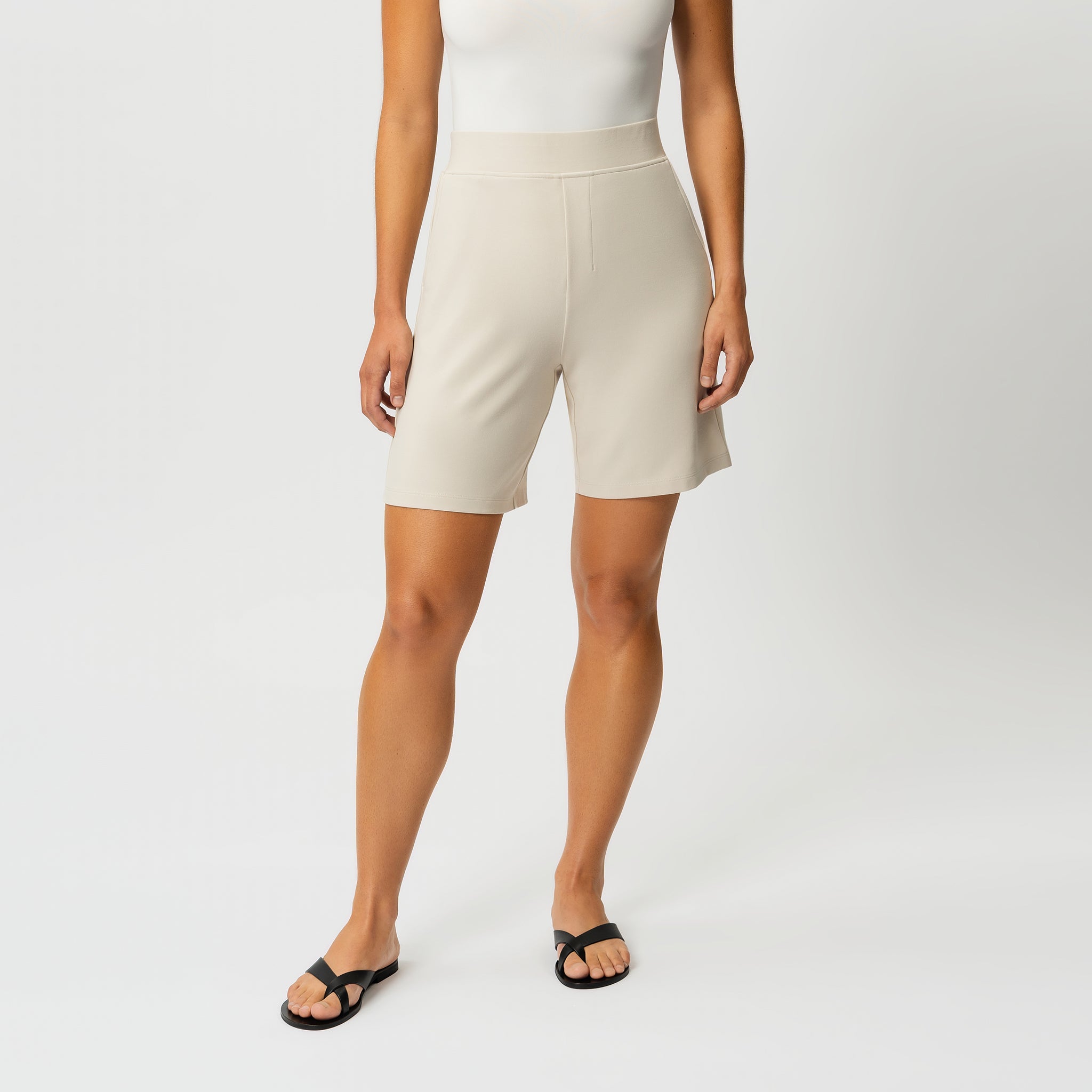 Leichte Ponte-Shorts – Ninepine