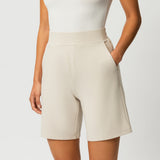 Leichte Ponte-Shorts – Ninepine