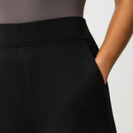 Leichte Ponte-Shorts – Ninepine