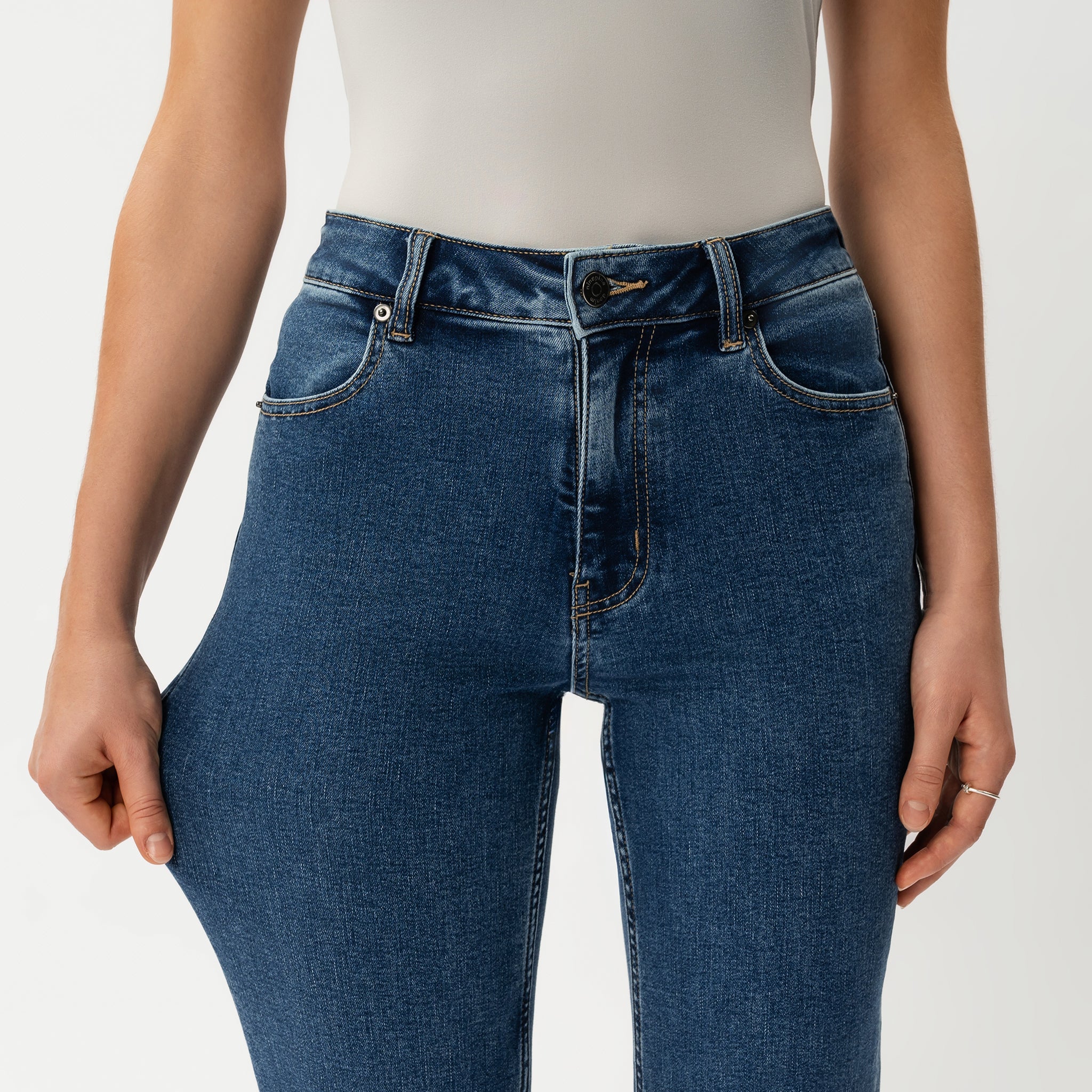 Slim ComfortDenim™ Jeans – Ninepine