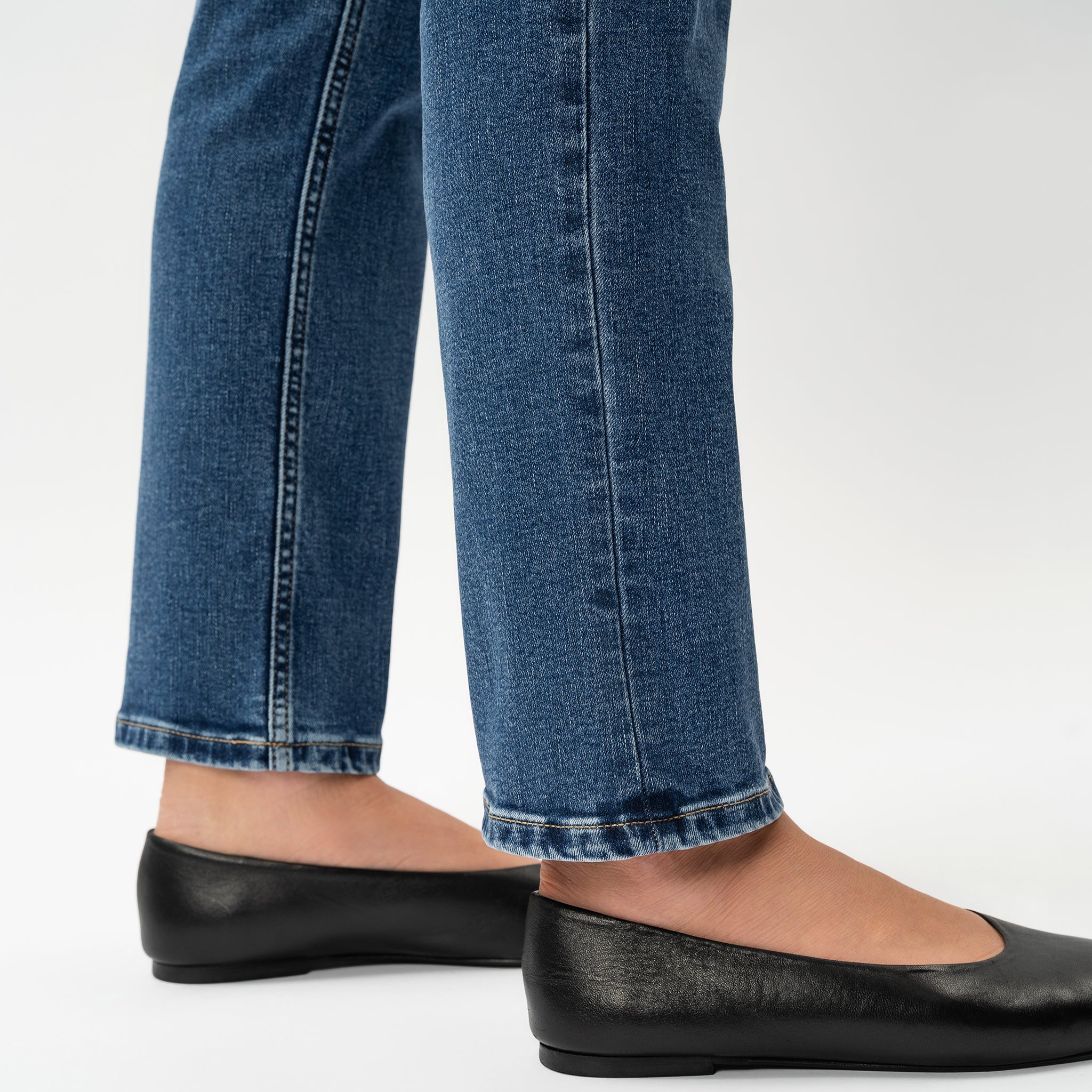 Slim ComfortDenim™ Jeans – Ninepine