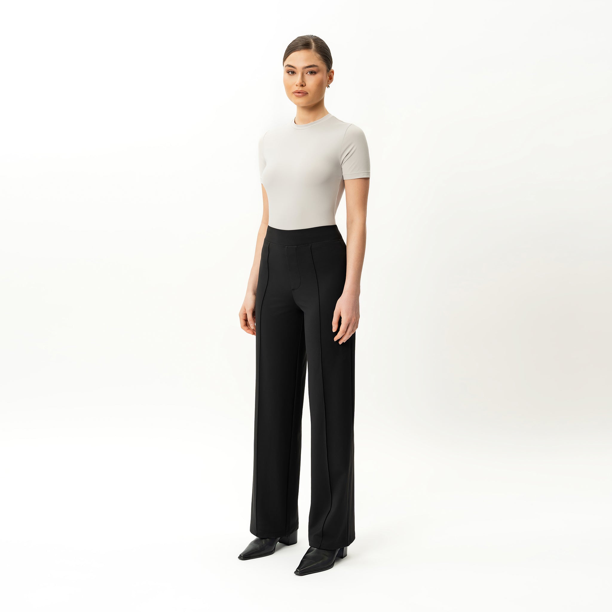 Asana Relaxed Front Crease Pant – Ninepine