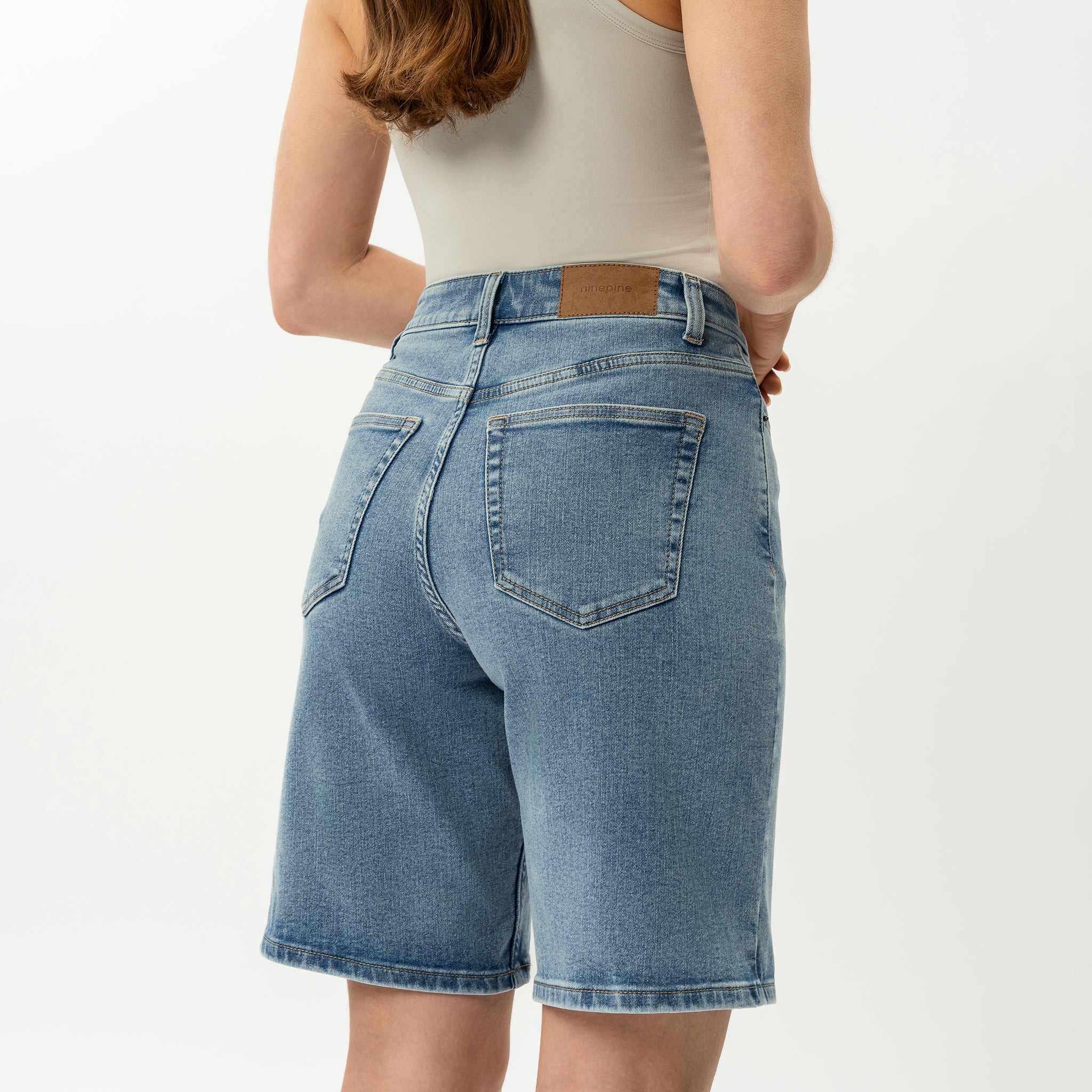 Elastische ComfortDenim™-Shorts – Ninepine