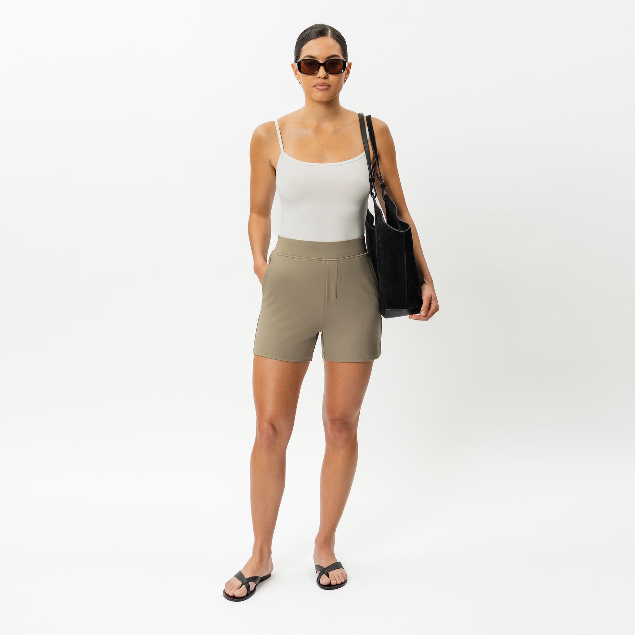 Leichte Ponte-Shorts – Ninepine