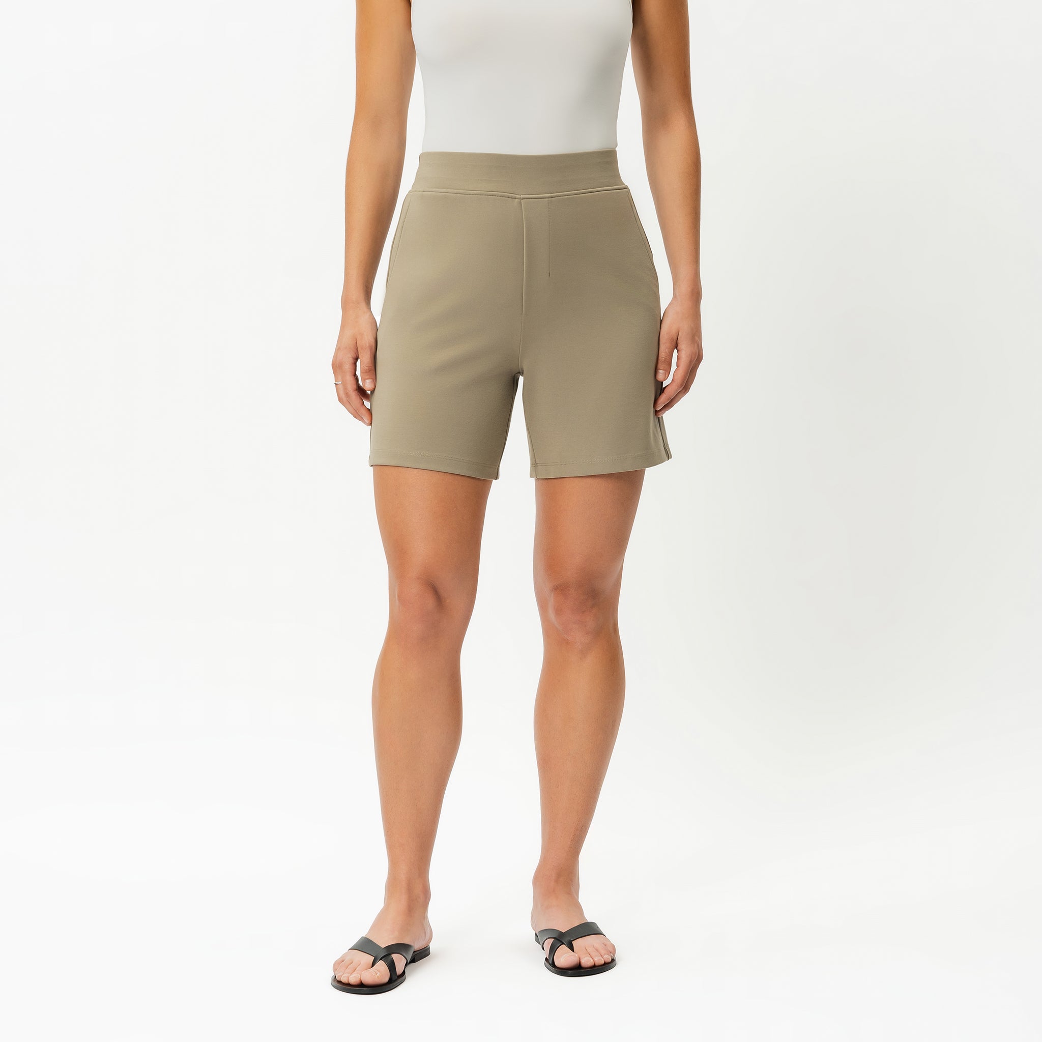Leichte Ponte-Shorts – Ninepine