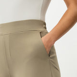 Leichte Ponte-Shorts – Ninepine