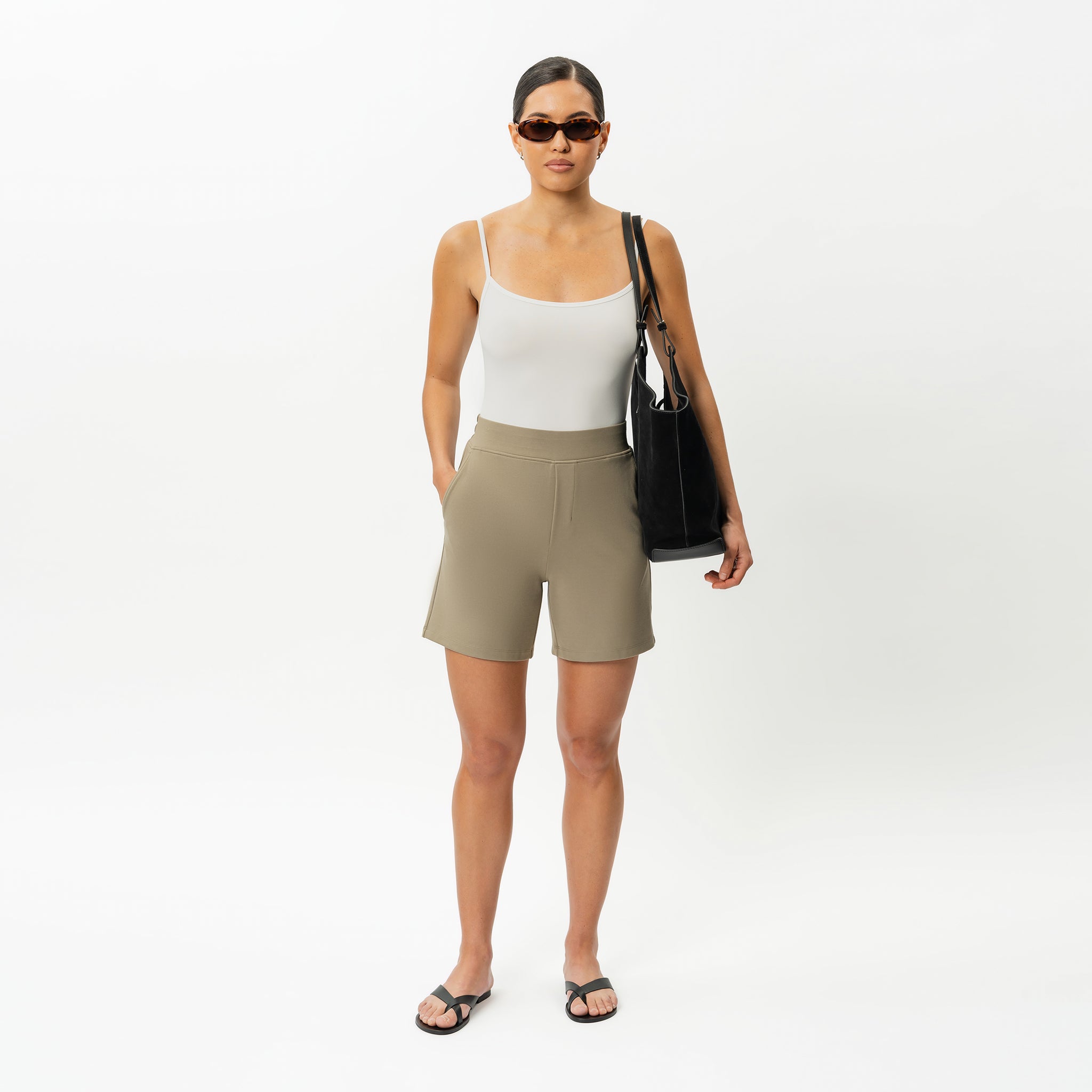 Leichte Ponte-Shorts – Ninepine