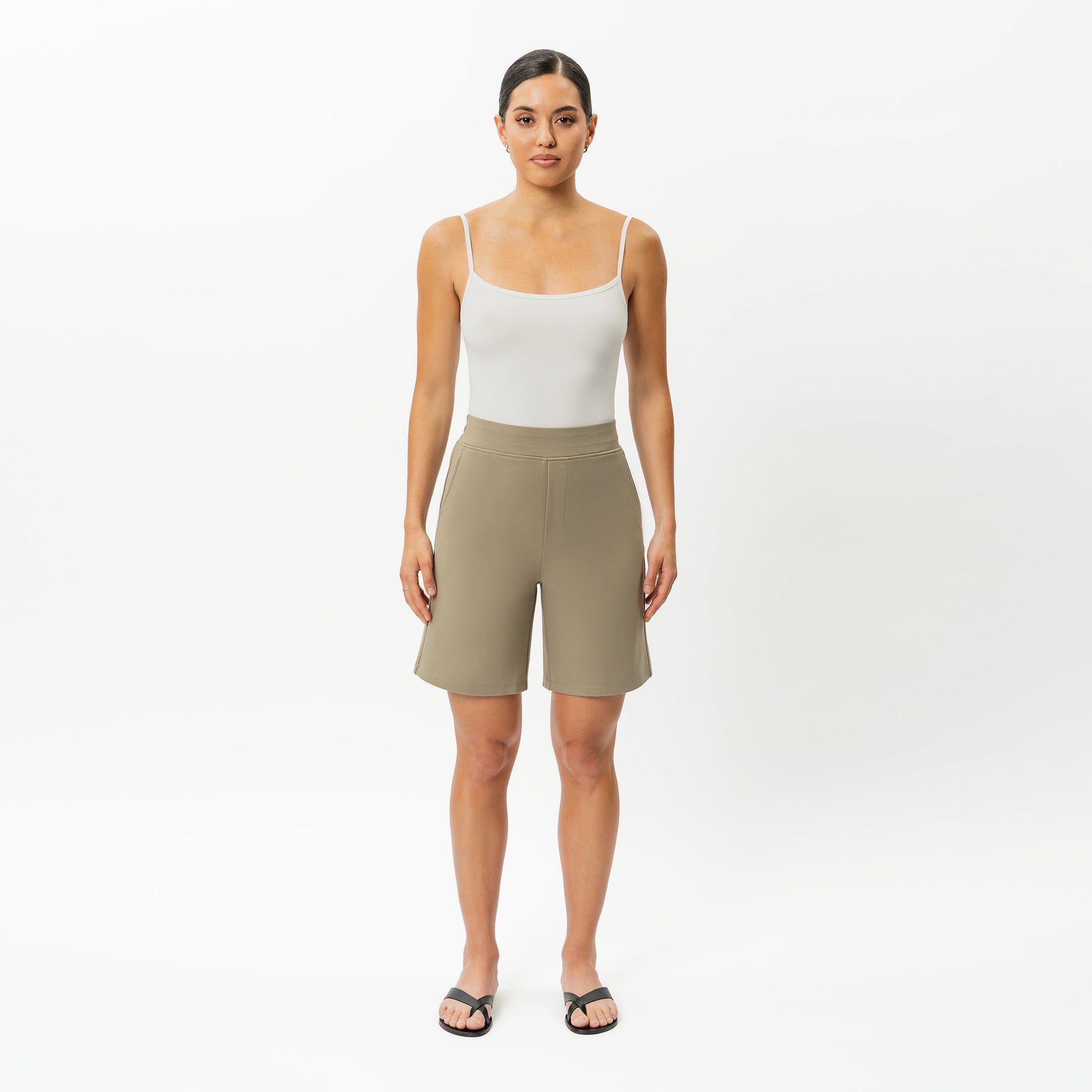 Leichte Ponte-Shorts – Ninepine
