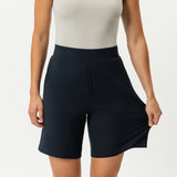 Leichte Ponte-Shorts – Ninepine