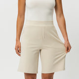 Leichte Ponte-Shorts – Ninepine