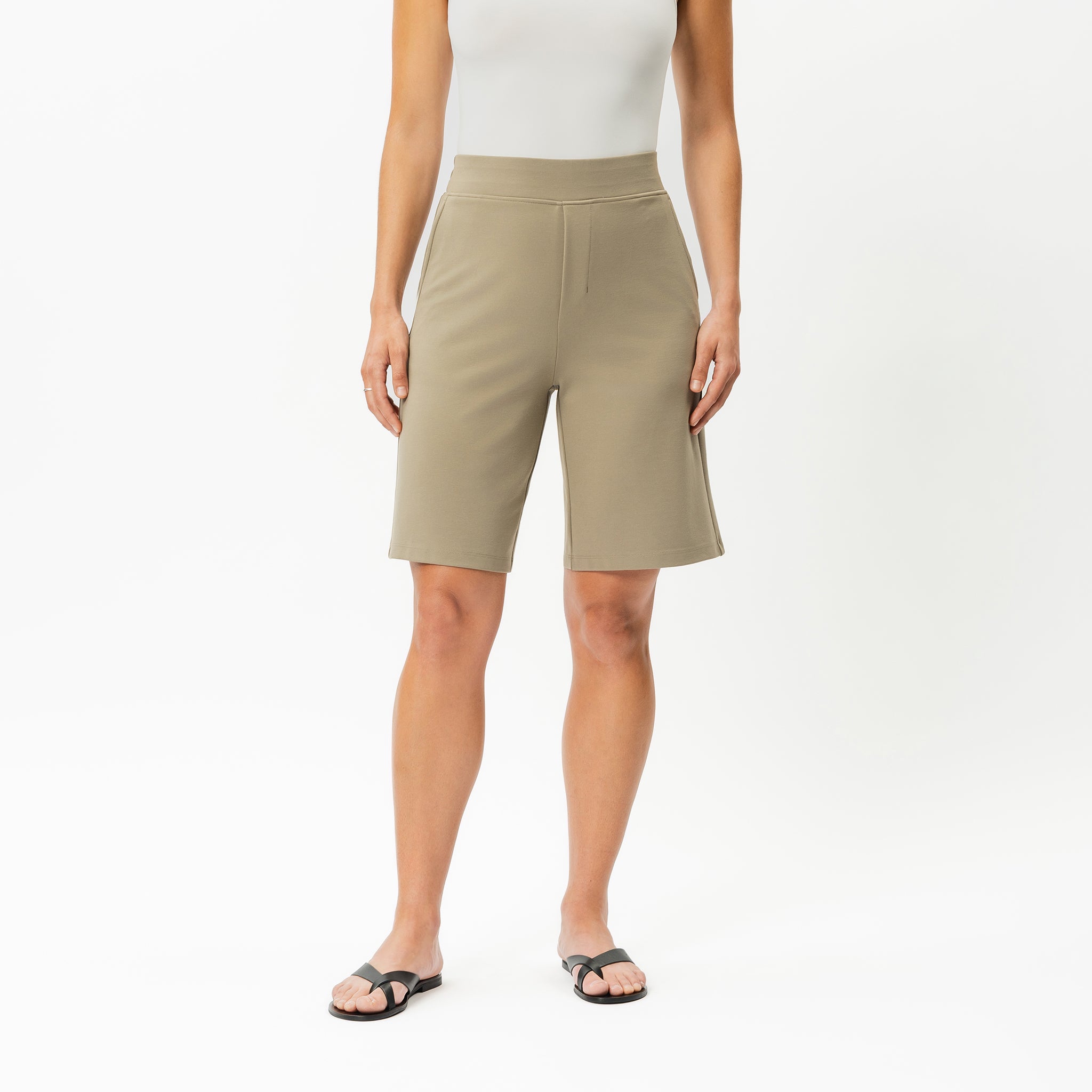 Leichte Ponte-Shorts – Ninepine