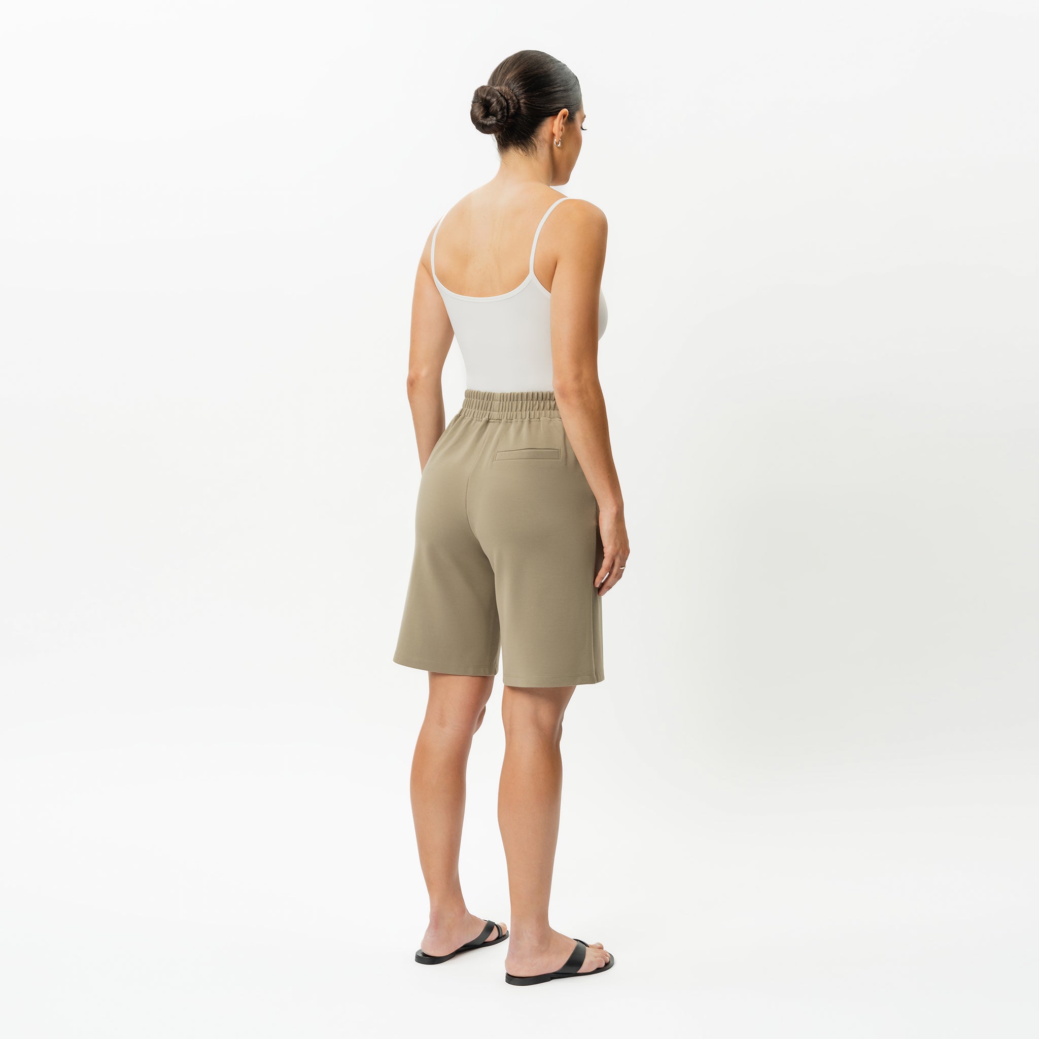 Leichte Ponte-Shorts – Ninepine