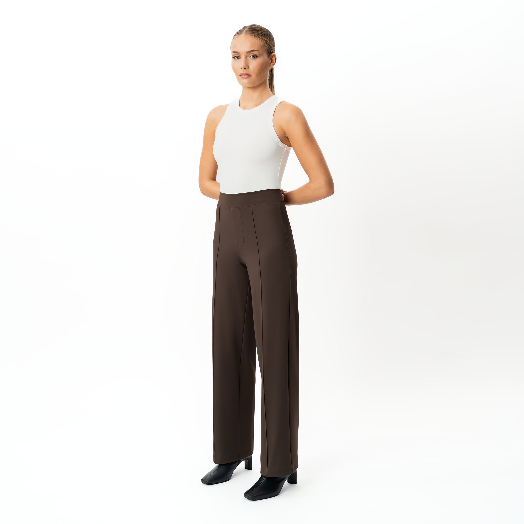 Asana Relaxed Front Crease Pant – Ninepine