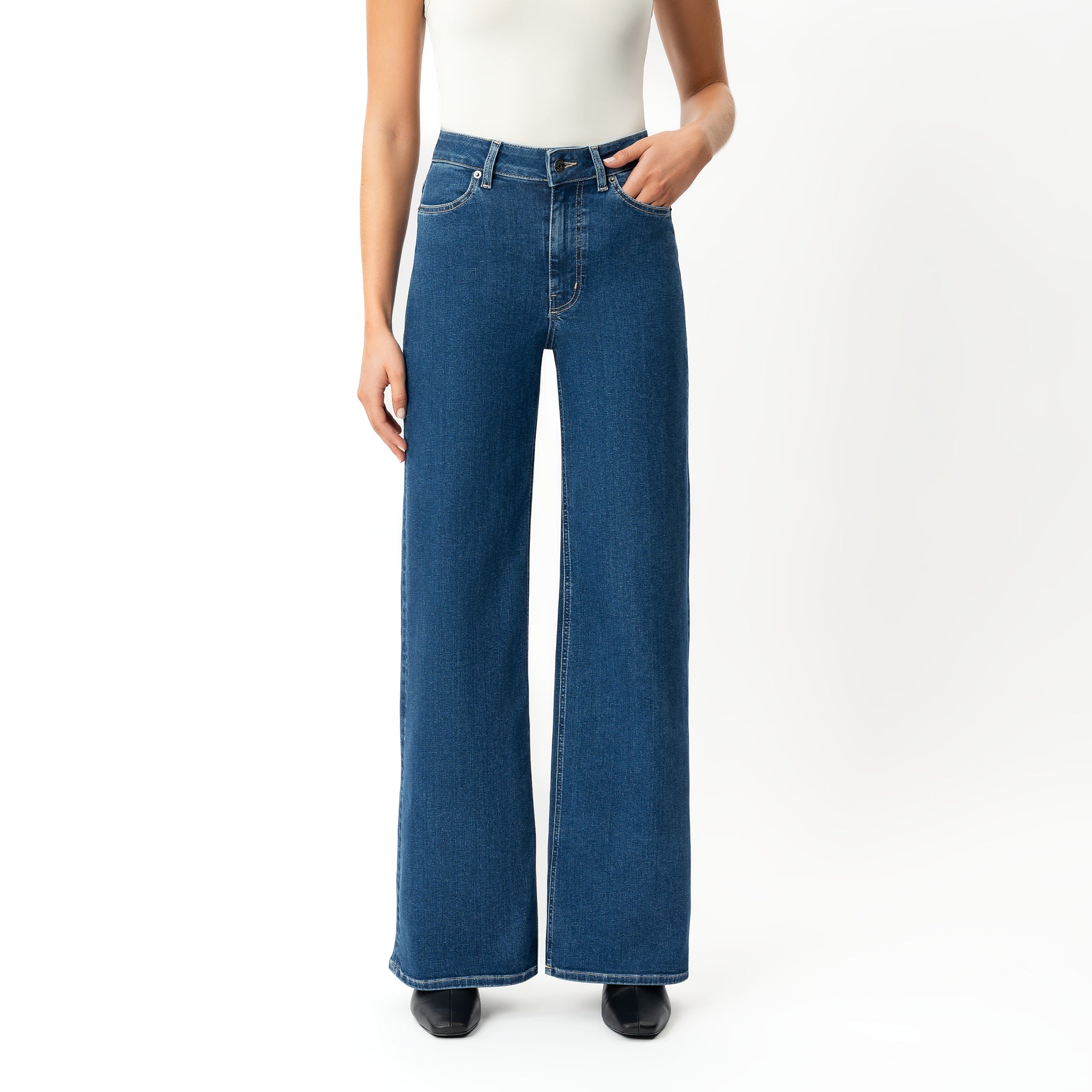 Weite ComfortDenim™-Jeans – Ninepine