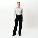 Weiches Langarmshirt mit U-Boot-Ausschnitt – Ninepine