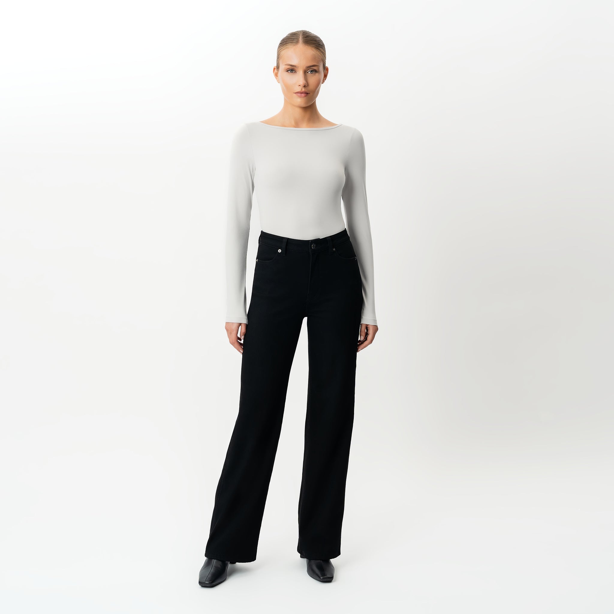 Weiches Langarmshirt mit U-Boot-Ausschnitt – Ninepine