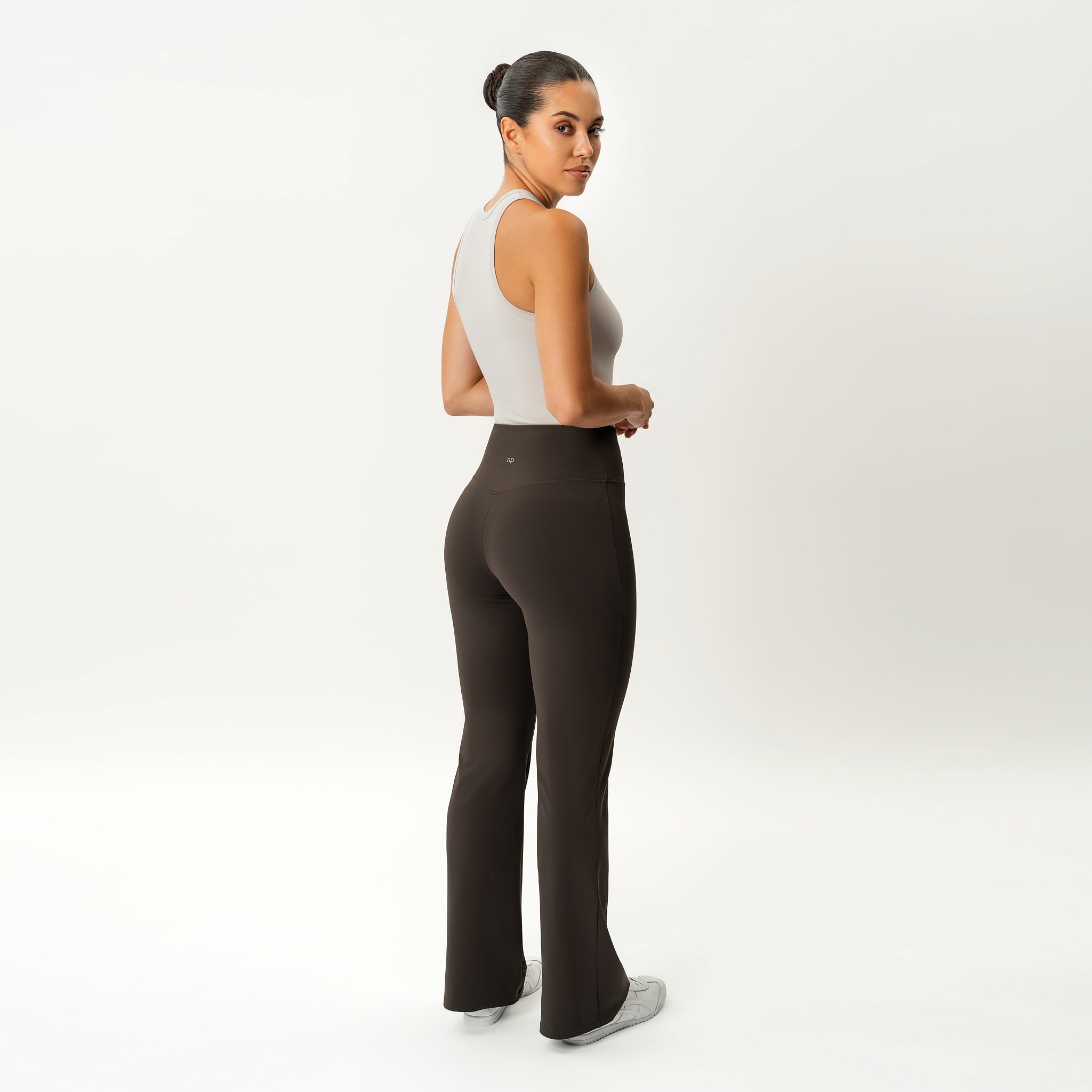 Asana Flared Legging – Ninepine