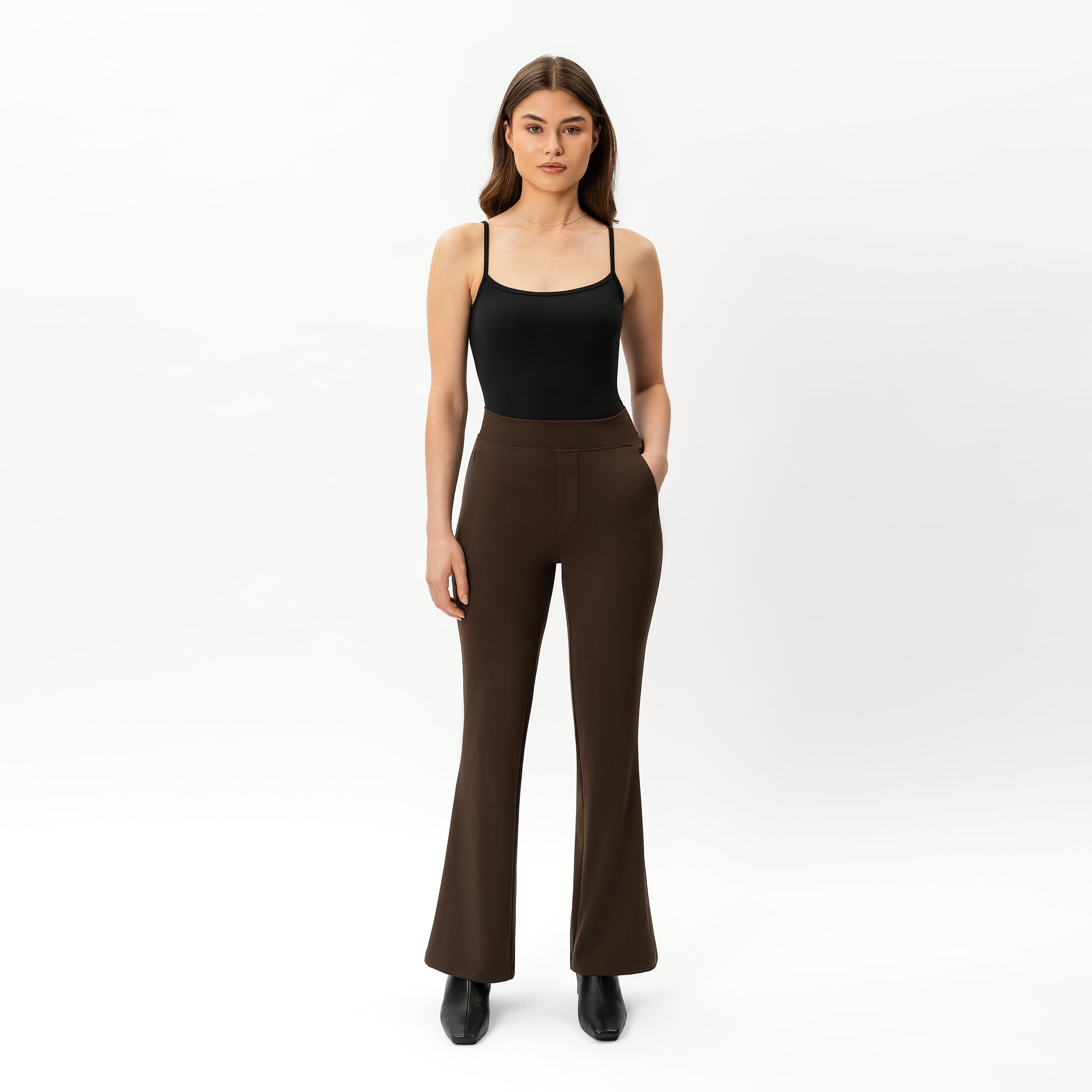 Asana Bootcut-Hose – Ninepine