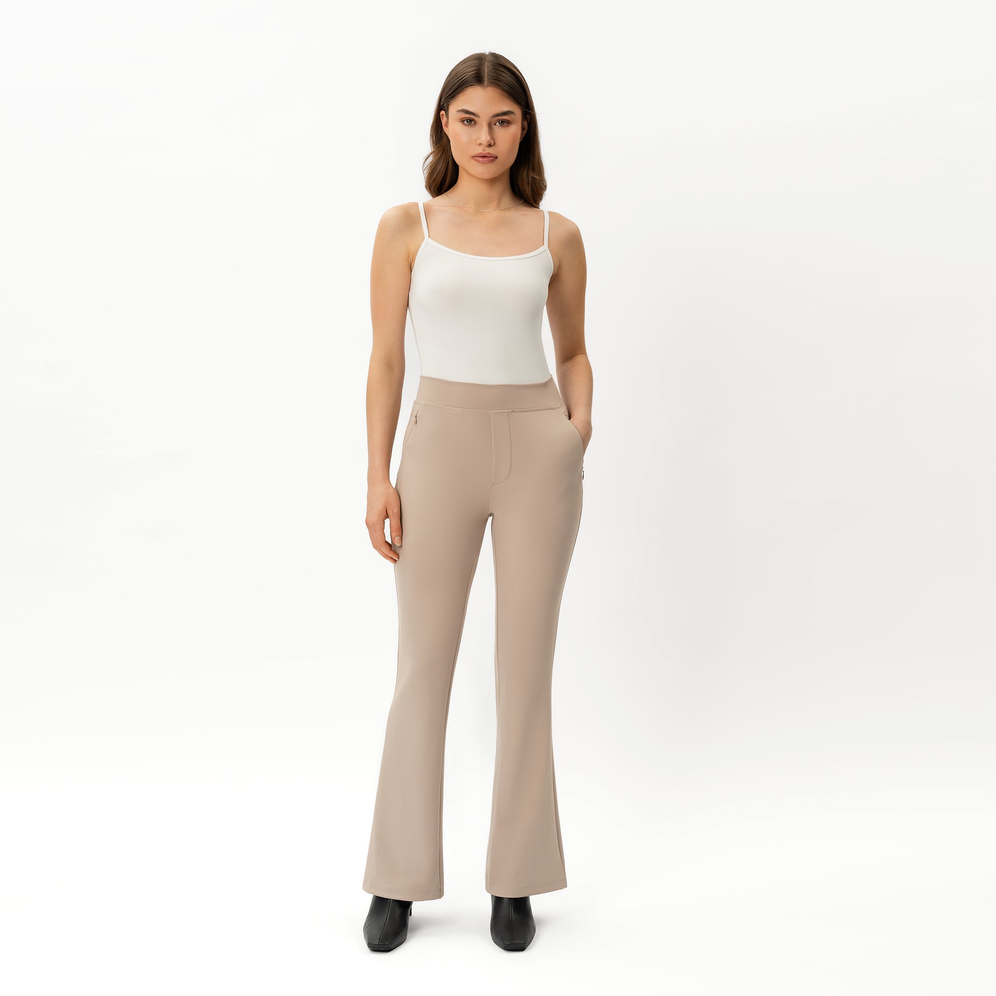 Asana Bootcut-Hose – Ninepine