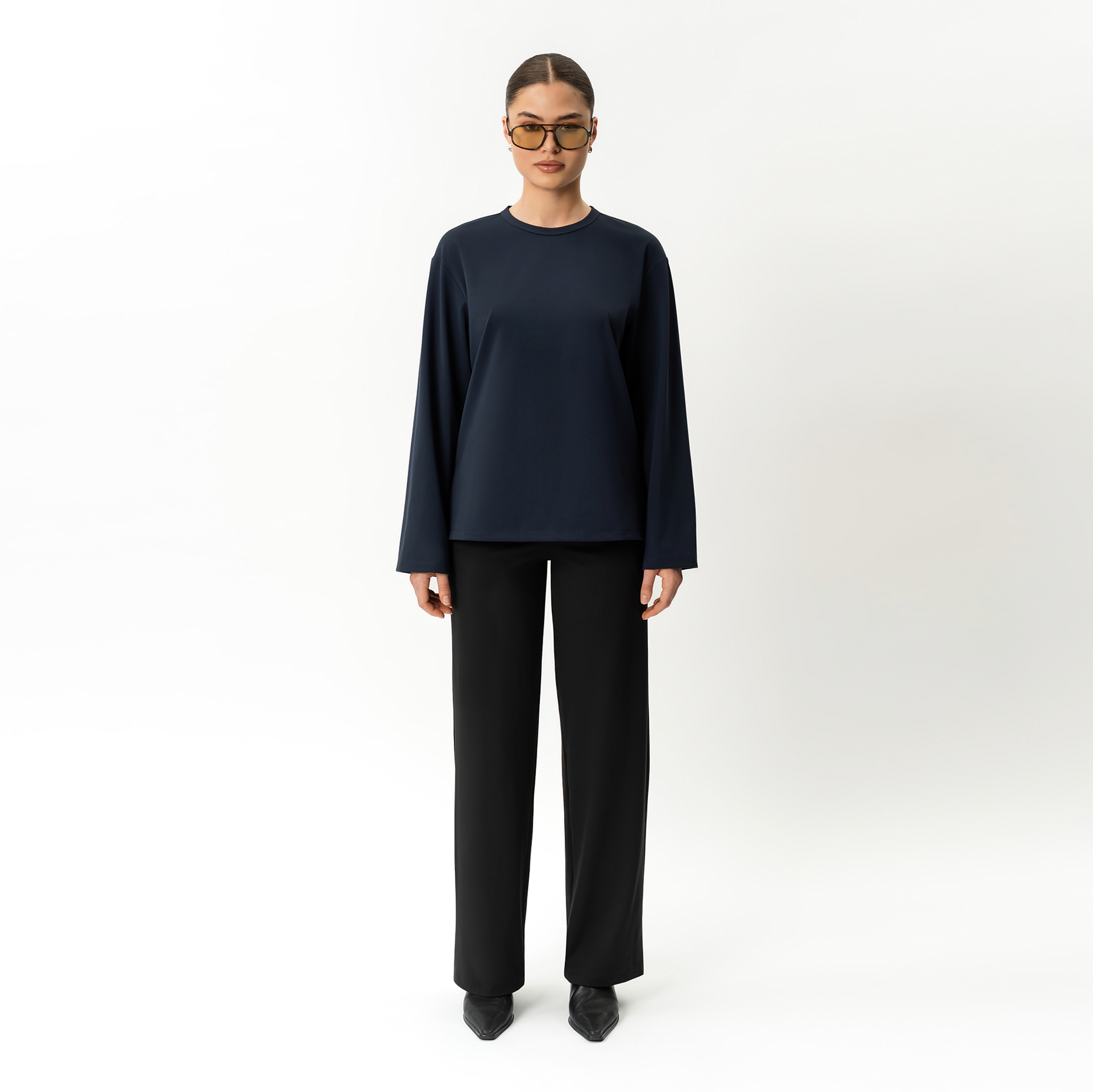 Asana Relaxed Crewneck – Ninepine