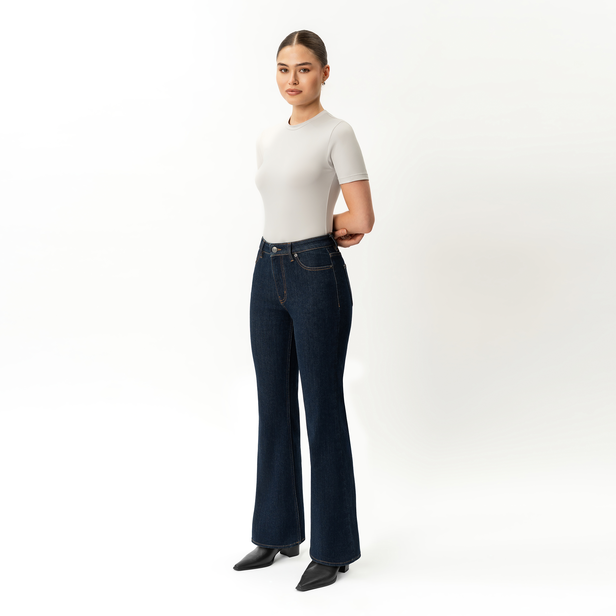 Bootcut ComfortDenim™ Jeans – Ninepine