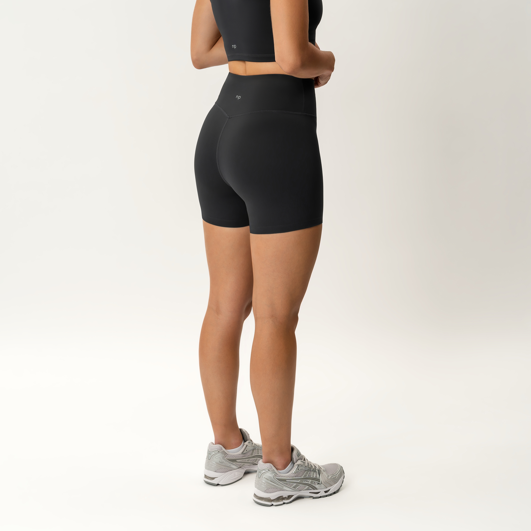 Asana Biker Short (10 cm Innennaht) – Ninepine