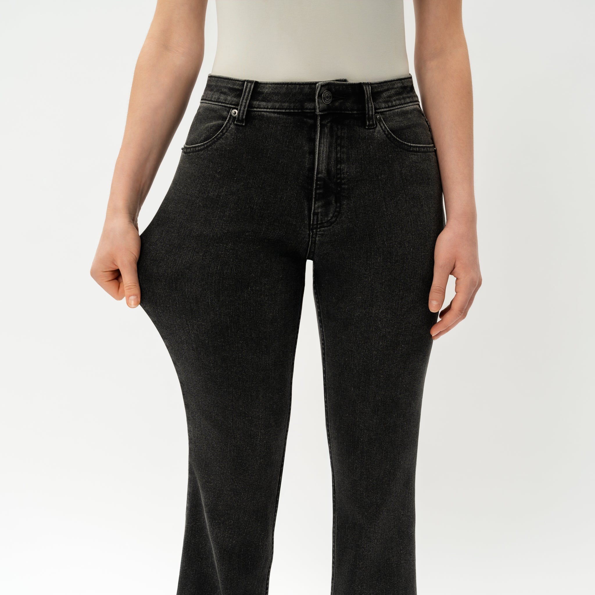 Bootcut ComfortDenim™ Jeans – Ninepine