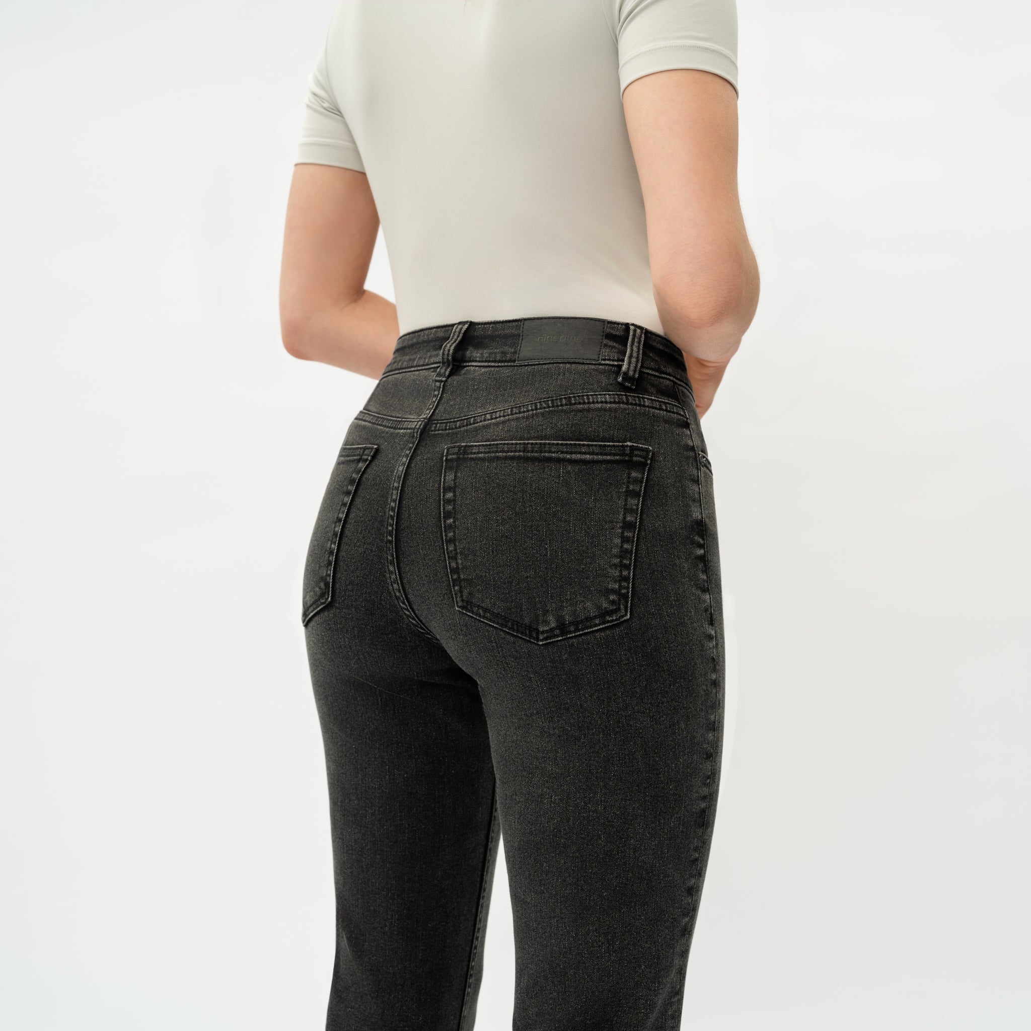 Bootcut ComfortDenim™ Jeans – Ninepine